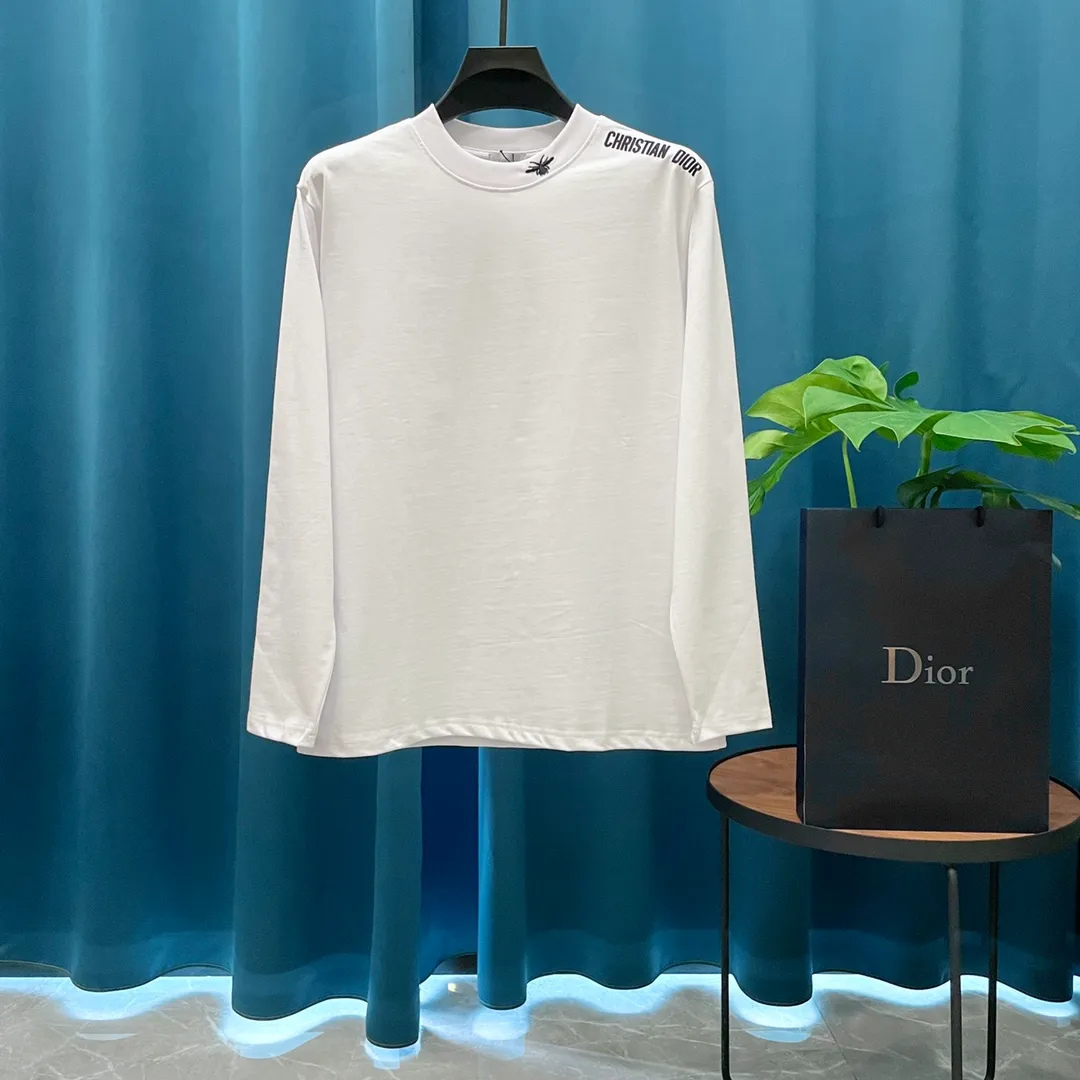 🅿️230 (heavy high version) Dior➡️Dior embroidered 🪡logo long-sleeved T-shirt, high weight, impeccable details, highly classy and luxurious, casual and loose-shouldered cut. Size：S-XL