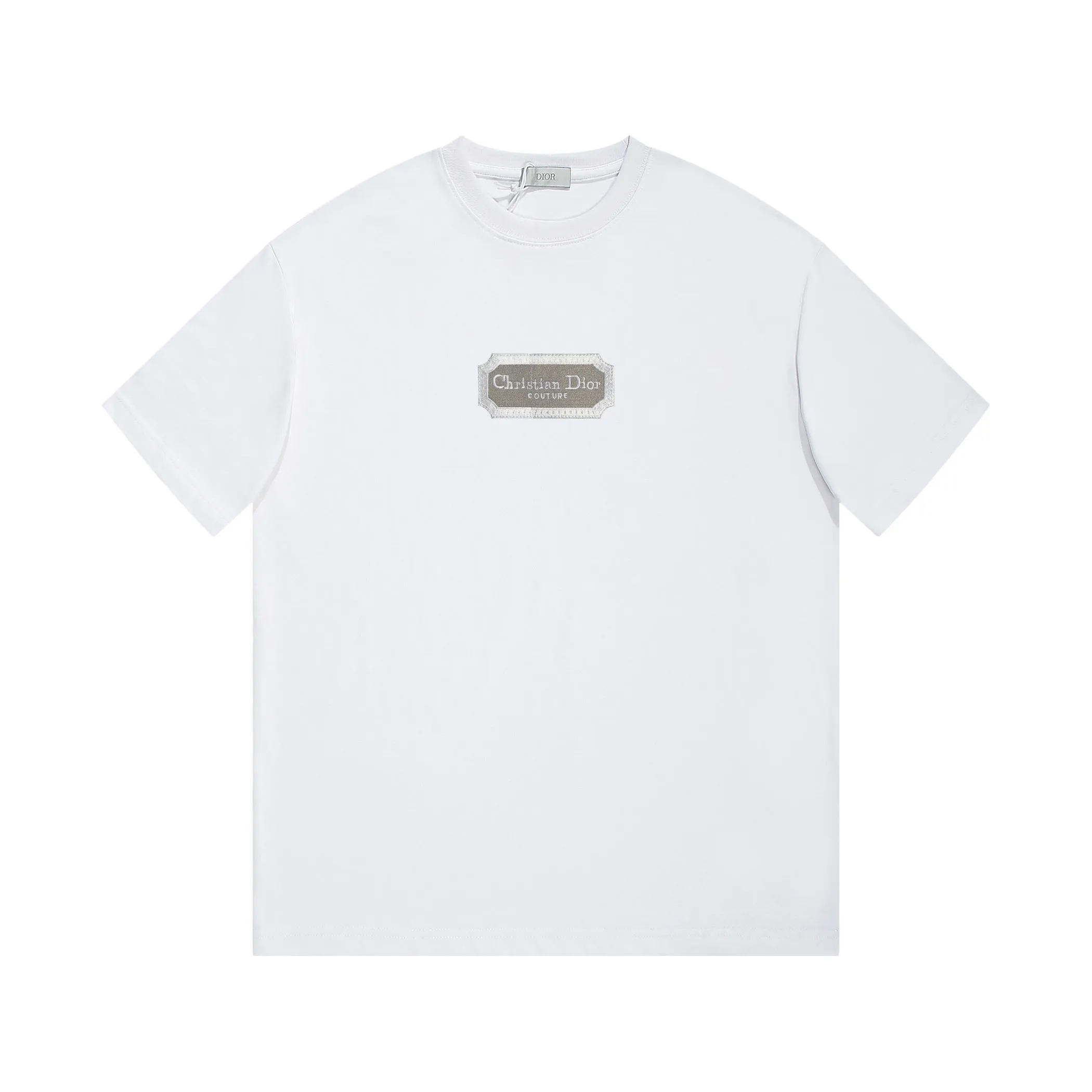 🅿️170 DIOR Dior embroidered letters‼ ️Short-sleeved T-shirt® *Customized 280g cotton fabric, the fabric is soft, skin-friendly and comfortable *Laminated letter logo on the front *A very simple and elegant one that is unparalleled in terms of upper body comfort, interpreting your luxury and taste, and creating your fashionable charm. ⚠️Washing method: It is recommended to dry clean or wrap the reverse side in a laundry bag and machine wash it quickly in cold water and let it dry naturally! ⚠️ Unisex style 𝐂𝐎𝐋𝐎𝐔𝐑: White Black 𝐒𝐈𝐙𝐄: S-XL