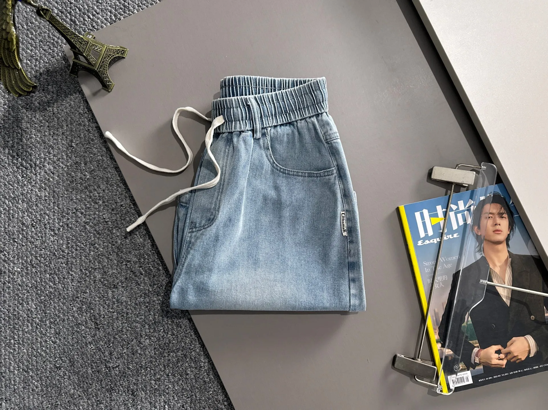 🅿️330 Dior 2025 summer new jeans denim shorts are produced using imported Japanese Denim plain cotton denim fabrics, complete with three standards, and the top stonewashing process makes the texture reach the old taste of the 1980s, soft, delicate, comfortable and breathable.