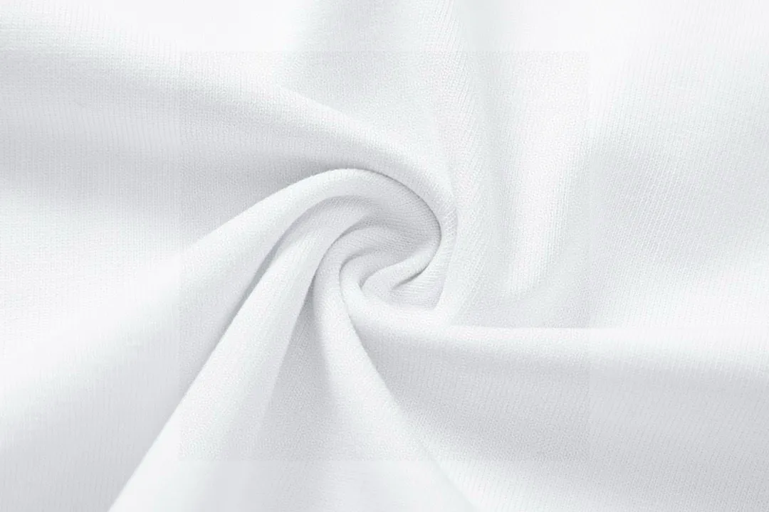 🅿️170 DIOR Dior 2025 new style artistic letter logo, same style for men and women, short-sleeved T-shirt ·Customized 300g 100% double yarn pure cotton fabric ·Defined dyed 32 counts double strand thread ·Collar label, hangtag, main mark and three labels complete Color: White Size: XS S M L