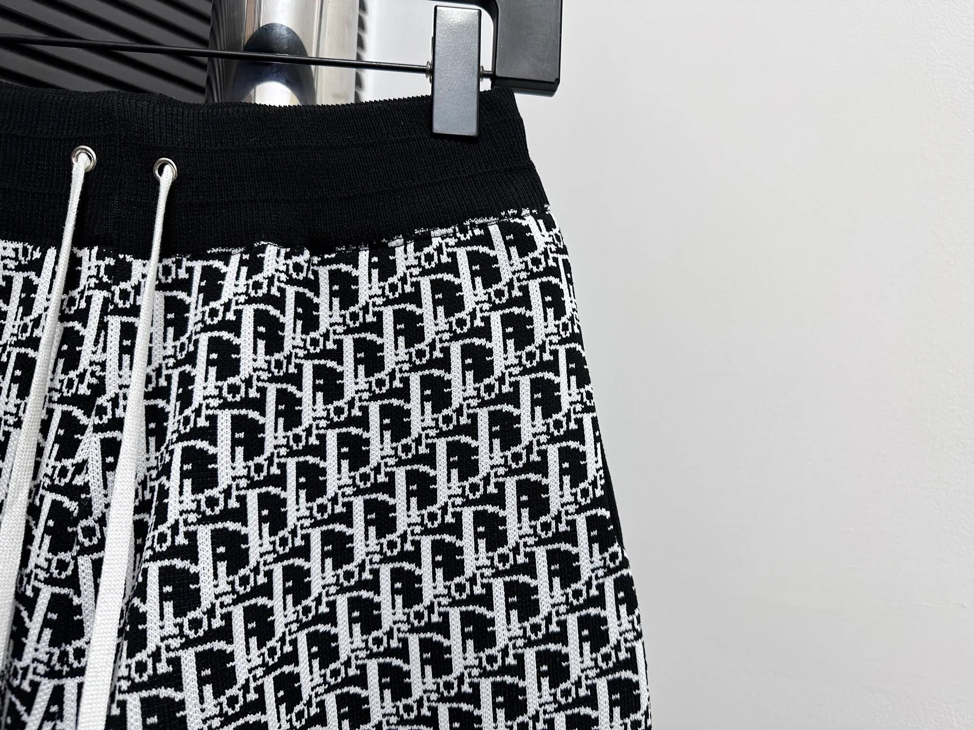 🅿️180 【DiOR】Dior 25ss new knitted shorts with classic logo. Delicate feel, a must-have item in summer, and the upper body effect is super handsome! Size: S-XL