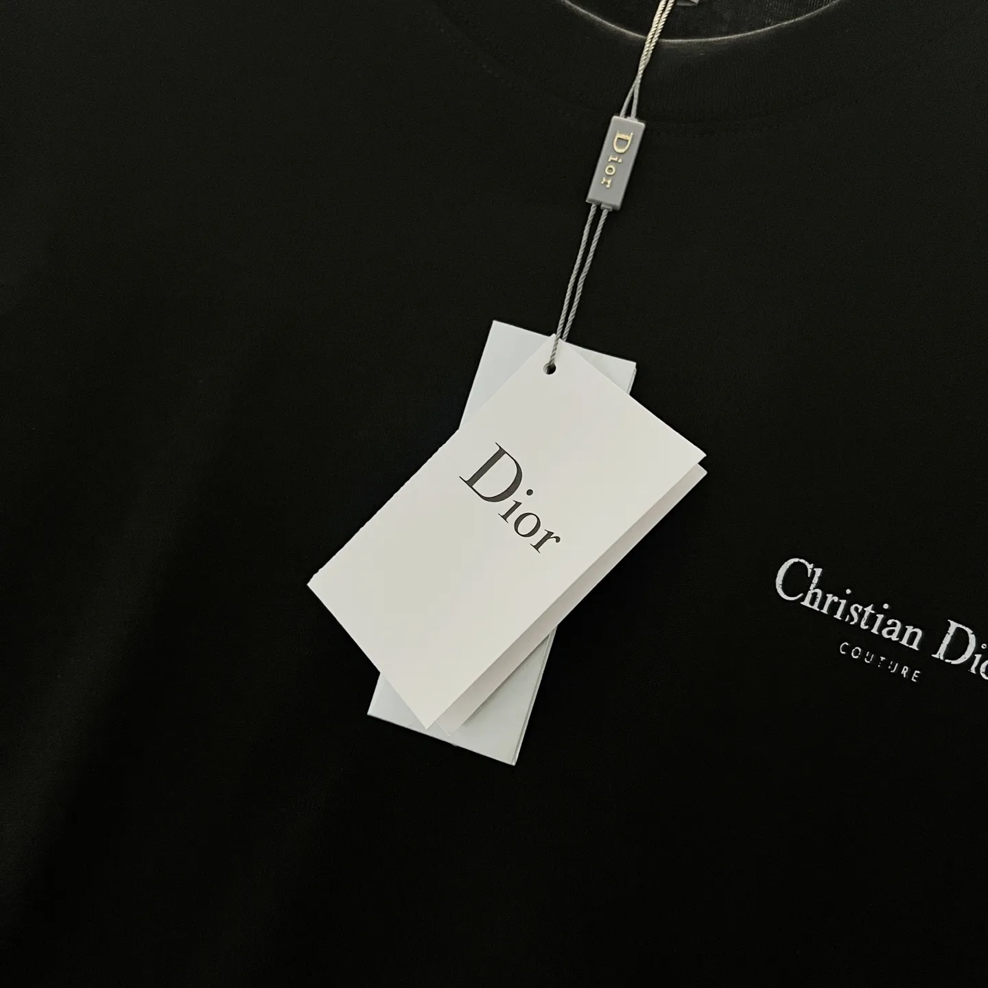 🅿️180 DIOR/Dior 260g round neck short-sleeved T-shirt, brand letter small mark LOGO, lily of the valley pattern printing process, official synchronization, high version, high quality, fashionable personality, versatile trend, pure original quality, original fabric, tag, collar label, washed wheat, three labels complete, color: black, apricot, gray. Size: XS-L