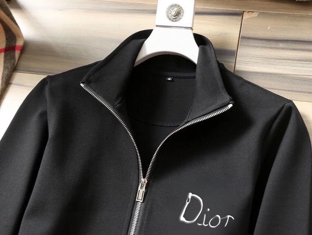 🅿️420 [DIOR Dior] (Fat Man Gospel) hot-selling suit is coming. Focus on the original version of the official website. 2025 new hot-selling cardigan sweater suit. The original order is the best product. 🇭🇰The meticulous work of top designers is dedicated to a fitting and perfect upper body effect. All-natural high-quality Roman cotton 100%, close-fitting comfort, noble and elegant! Original hardware embodies elegance and nobility! Counter size: M-5XL (maximum wear up to 220 pounds)