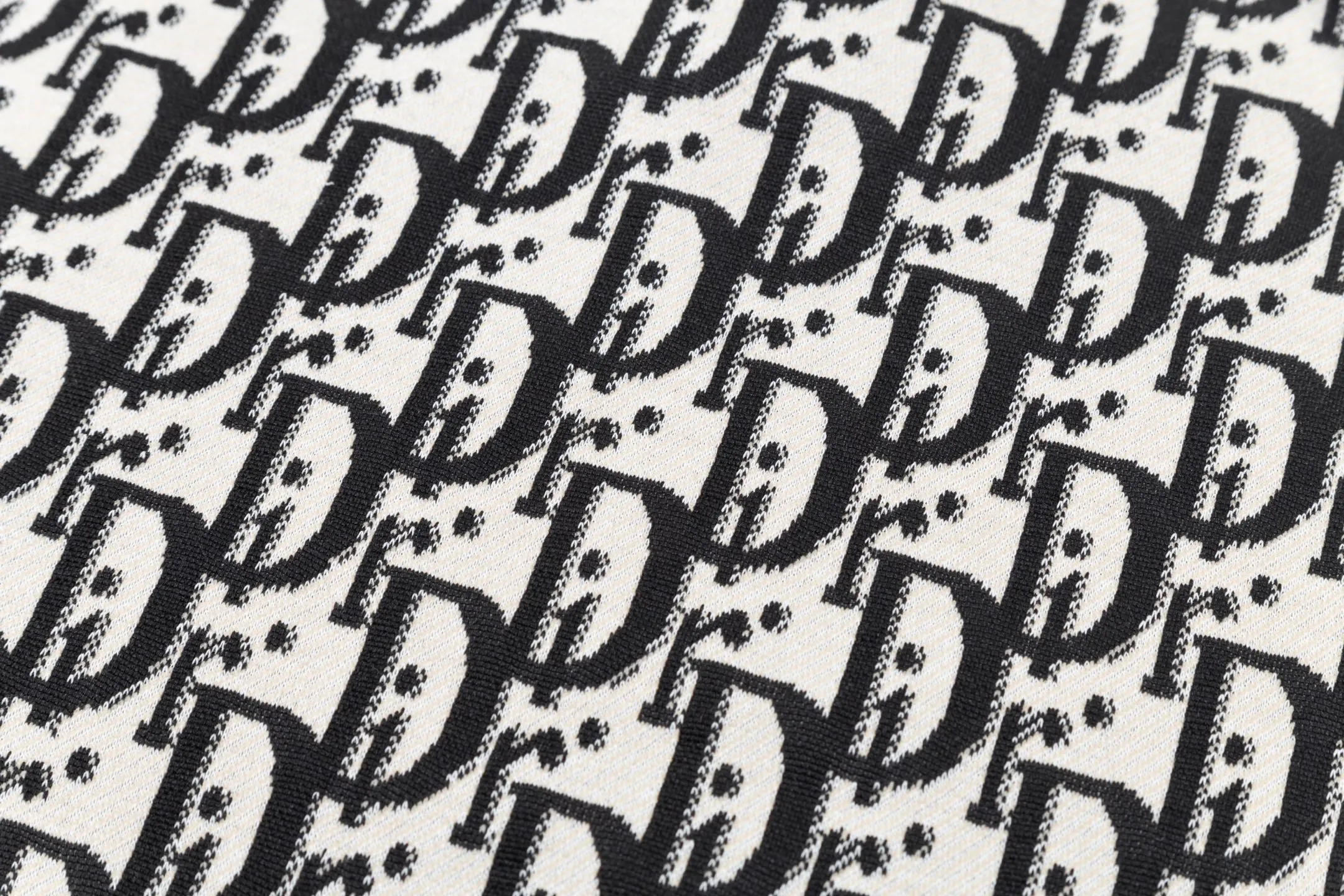 🅿️190 Dior 2025 new model, light luxury, flat machine collar, jacquard letter logo all over, same style for men and women, casual polo shirt ·Customized pique fabric ·Collar label, hang tag, main mark and three labels complete Color: Black Size: S M L XL XXL