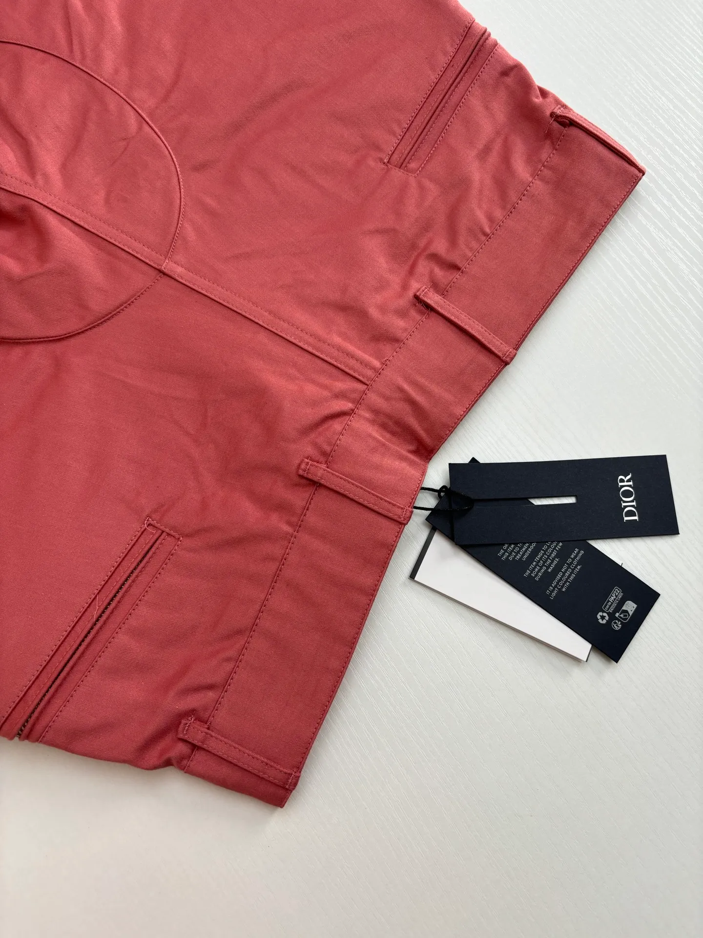 🅿️550 Dio*/Dior 25Ss Stone Island co-branded multi-functional shorts, custom-woven and dyed technical canvas fabric, Stone Island policy armband, custom-woven flat machine rib, perfect restoration, mold opening, latest co-branded hardware Sizr: S/M/L/XL