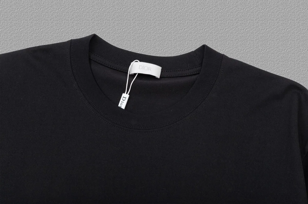 🅿️170 [DIOR] 2025FW short-sleeved T-shirt, thick plate LOGO, high-end 26s double yarn 300g fabric, heavy fabric, custom stretcher rib, same vat and dye, complete three standards, same style for men and women, color: black, white, size: S M L XL 2XL
