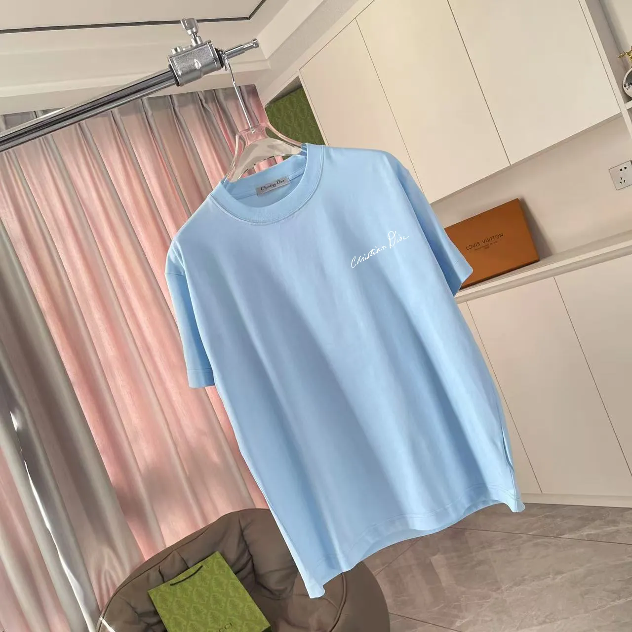 🅿️170 Dio Dior 2025 summer new style Personalized letter logo printing Short-sleeved T-shirt Customized fabric 300g Same style for men and women Color: Black White Pink Sky Blue Iron Gray Size: S M L XL XXL Five codes ​