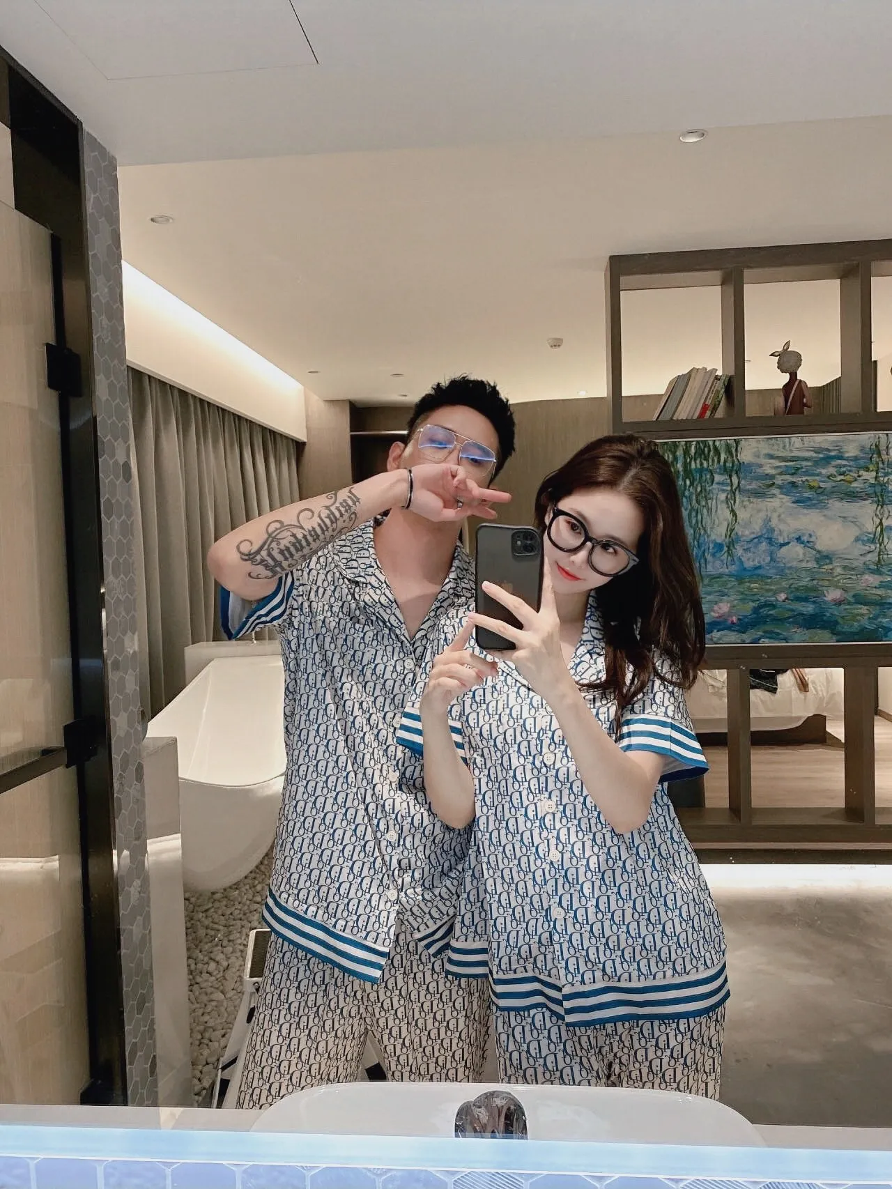 🅿️360 Dior home wear, high-definition Korean silk fabric, soft and comfortable on the skin, same style for men and women, women's size: XS～M, men's size: M～XXXL