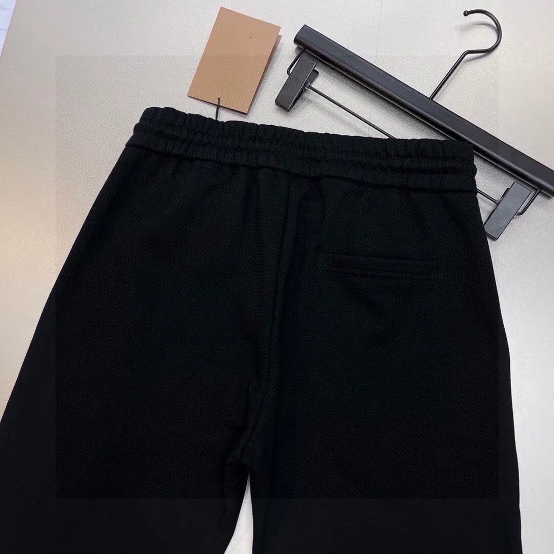🅿️400 [DIOR Dior] (Fat Man Gospel) hot-selling suit is coming. Focus on the original version of the official website. 2025 new hot-selling cardigan sweater suit. The original order is the best product. 🇭🇰The meticulous work of top designers is dedicated to a fitting and perfect upper body effect. All-natural high-quality Roman cotton 100%, close-fitting comfort, noble and elegant! Original hardware embodies elegance and nobility! Counter size: M-5XL (maximum wear up to 220 pounds)