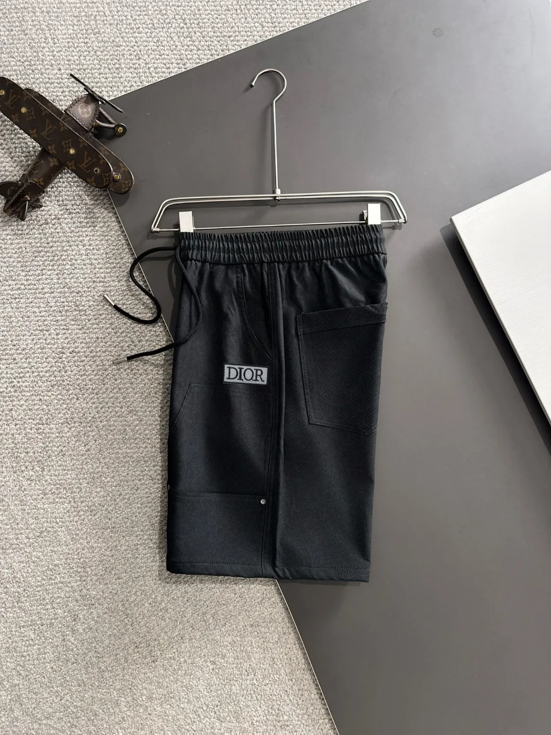 🅿️330 Shipped next day P High-end goods Dior 2025 spring and summer new elastic band casual shorts, custom-made fabrics at the counter. High breathability and comfort, impeccable details, brand element design concept, reflecting high quality. It feels delicate and soft! It presents a casual cut and the upper body shape is great! Size: M-3XL