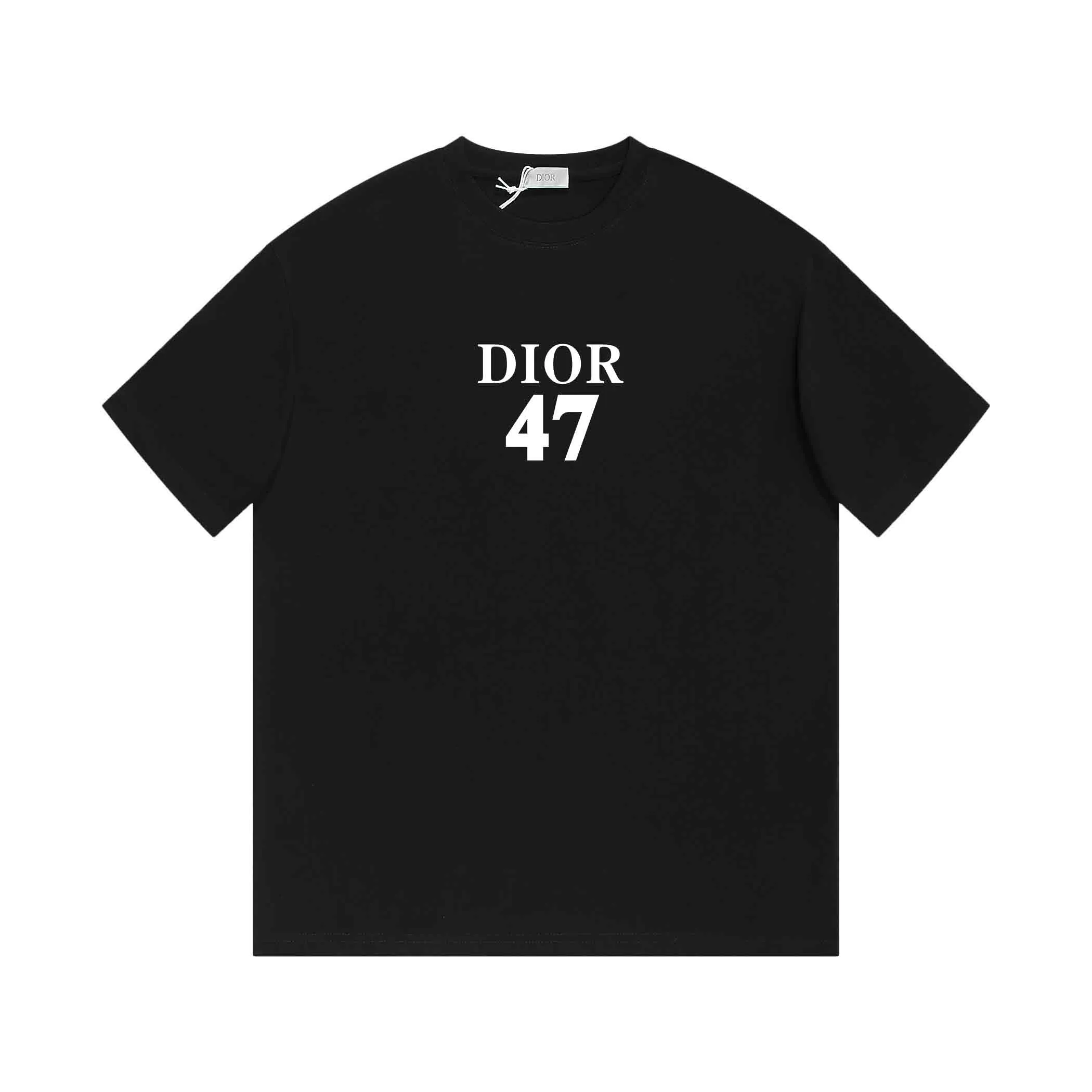 🅿️170 DIOR printed letters‼ ️Short-sleeved T-shirt® *Customized 280g cotton fabric, the fabric is soft, skin-friendly and comfortable *Laminated letter logo on the front *A very simple and elegant one that is unparalleled in terms of upper body comfort, interpreting your luxury and taste, and creating your fashionable charm. ⚠️Washing method: It is recommended to dry clean or wrap the reverse side in a laundry bag and machine wash it quickly in cold water and let it dry naturally! ⚠️ Unisex style 𝐂𝐎𝐋𝐎𝐔𝐑: White Black 𝐒𝐈𝐙𝐄: S-XL