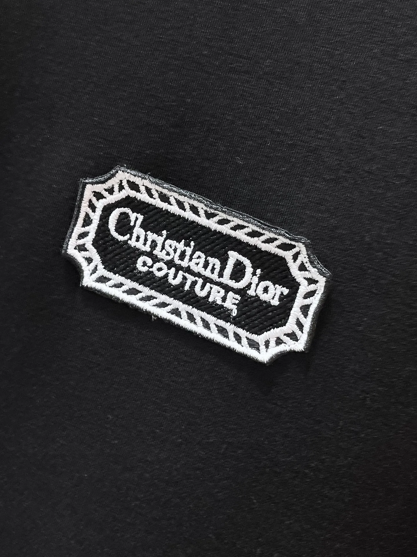 🅿️540 [DIOR Dior] hot-selling suit is coming. Focus on the original version of the official website. 2025 new hot-selling round neck sweatshirt suit. The original order is the best 🇭🇰. It is the meticulous work of top designers for a fitting and perfect upper body effect. All-natural high-quality Tencel Roman cotton 100%, close-fitting comfort, noble and elegant! Original hardware embodies elegance and nobility! Counter size: M-3XL (maximum wear up to 190 pounds)