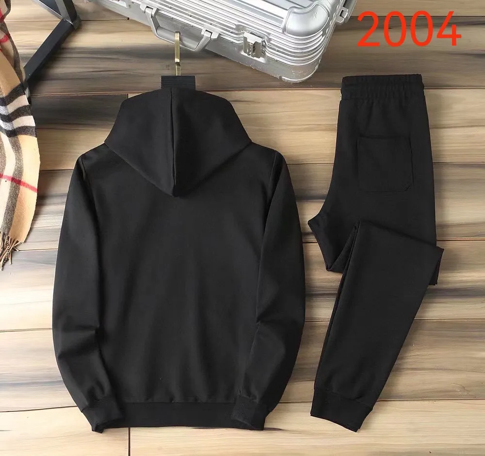 🅿️420 brand [Dior] (velvet and thickened) 2025 spring new product, celebrities' favorite fashion-flavored casual suit, clean and neat tailoring, full of urban style. It is made of high-quality customized fabrics, with excellent thermal insulation effect inside, soft and dry feel, and a crisp and stylish upper body effect. The three-dimensional cutting process and the pattern are all of high standards, and the silhouette version has the right benefits! It is not tight at all, and you feel good when you put it on. So many top-quality raw materials create high-end products with unparalleled value. It is the first choice for high-end fashion people. (Size: M-4XL can wear up to 200 pounds)