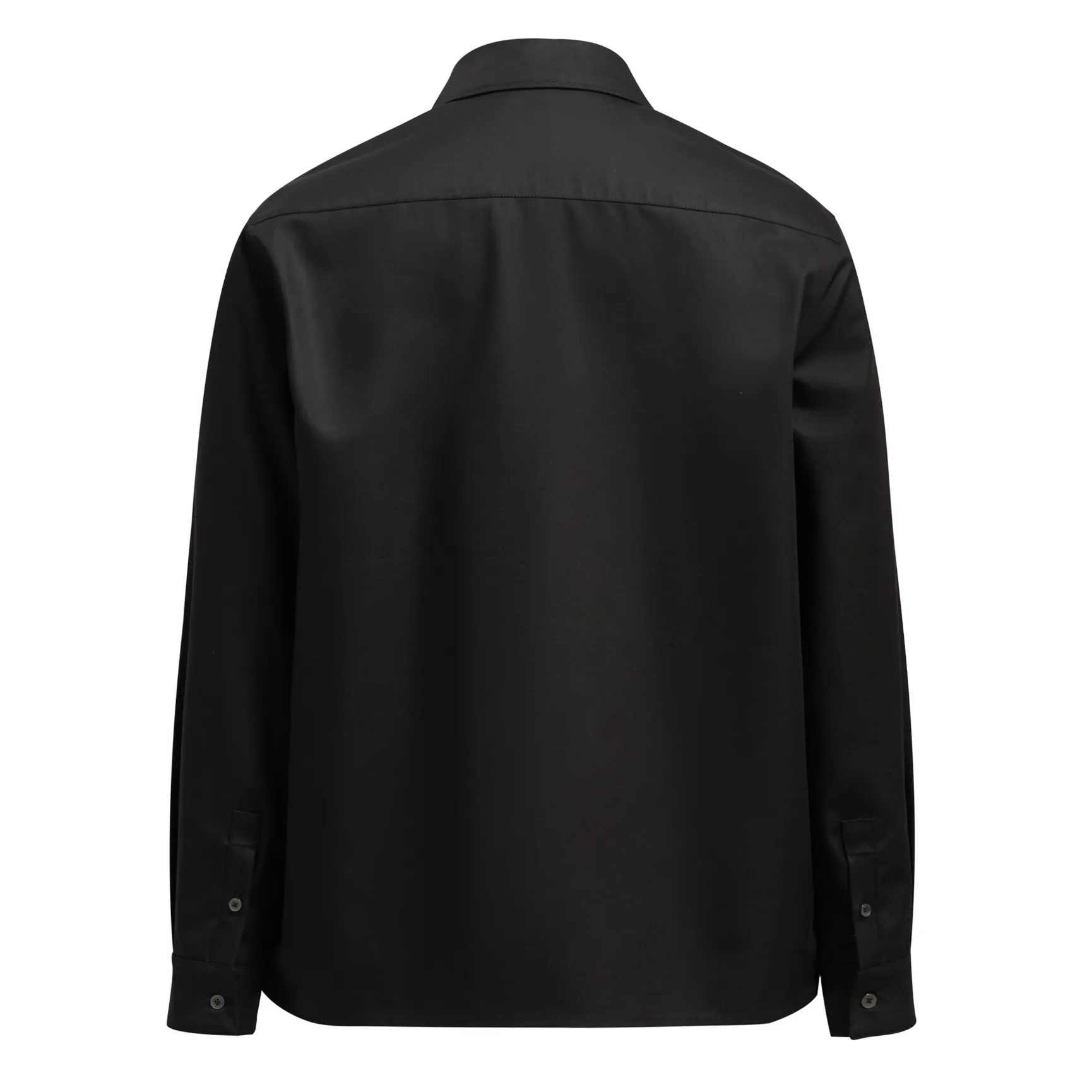 🅿️590 [Exclusive supply] CD icon pocket embroidered lapel jacket. The fabric is made of black gabardine fabric, with a smooth and delicate surface, soft touch, and an elegant sheen. Its tight textile construction makes it resistant to wrinkles, abrasion and drape. The wool component makes it warm and breathable. Gabardine fabric is not easy to pill, has good stain resistance, and is easy to care for daily. The modern fit has a slim fit and a hidden zip closure adds understated sophistication. High-precision sewing technology ensures a perfect fit between the zipper and the fabric. The lapel design of traditional shirts still meets the needs of formal occasions. There is a patch pocket on the chest and is decorated with CD icon embroidery, which highlights the brand's iconic elements. The bag opening also has a hidden zipper opening, and the bag opening is reinforced with pocket knotting technology at the beginning and end. Tight stitching at the edge of the bag body makes it strong and beautiful. There are side pockets on the left and right sides, and the pocket openings are only 0.5 cm hemmed, which retains the smoothness of the overall lines without losing practicality. The double-button design of traditional shirt cuffs makes the cuffs fit more closely on the wrist and prevent them from loosening. Size:46/48/50/52