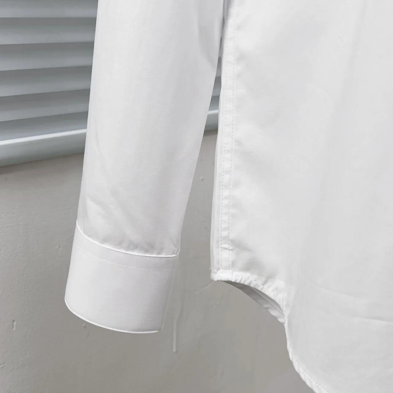 🅿️366 DIO*/Dior collar color-blocked bee embroidered shirt Size: M-3XL Color: Black White