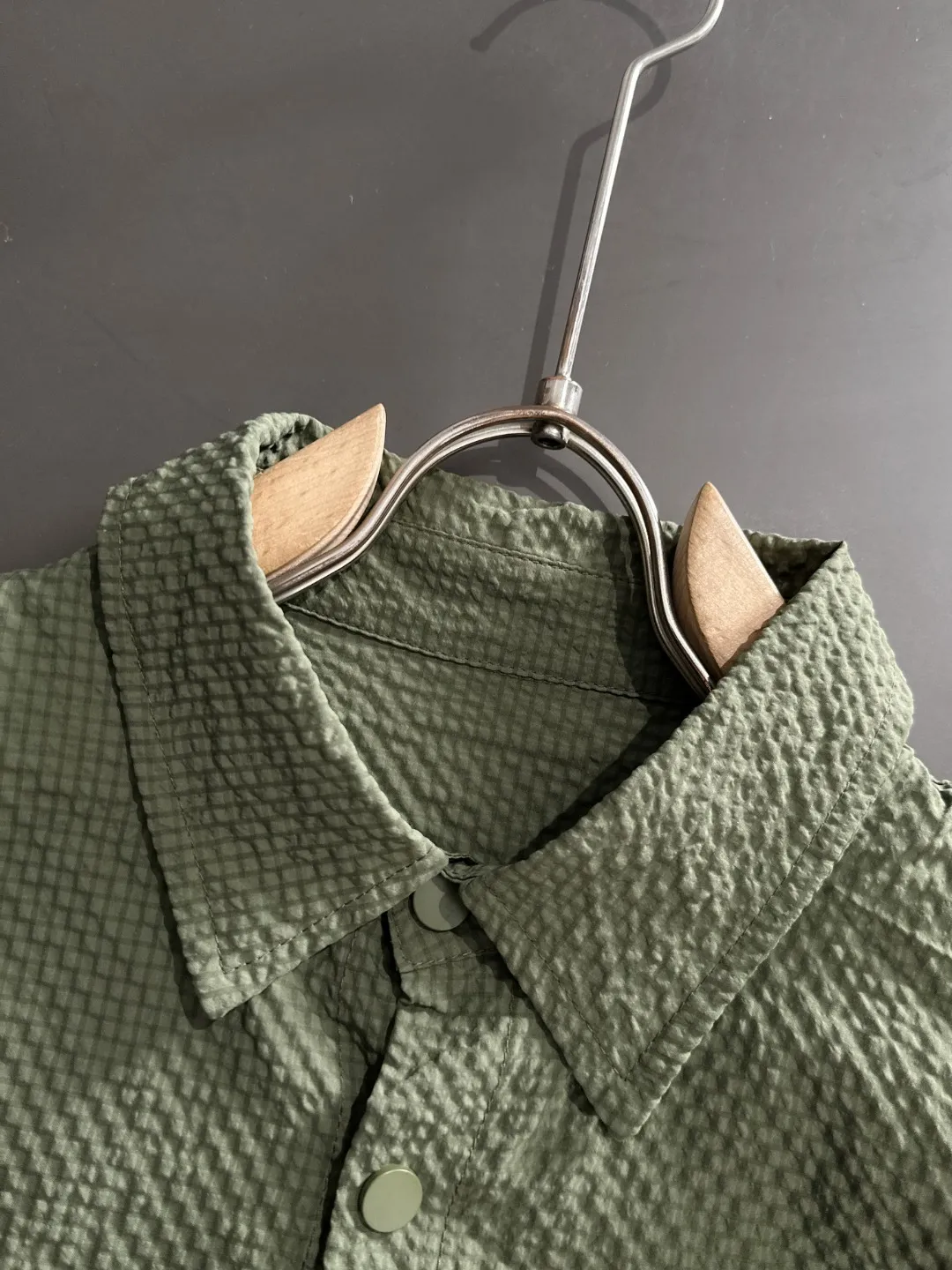 🅿️500 Next day shipping High-quality suit Dior 2025 new summer casual suit, exquisite and high-end details, full of high-end feeling. Customized high-end liquid ammonia cotton fabric, the upper body is crisp and stylish, comfortable and not tight. The clean and neat tailoring is full of urban style, which makes you feel good when you wear it. It is the first choice for high-end fashion people, and the upper body effect is super good-looking! Size: M-5XL.