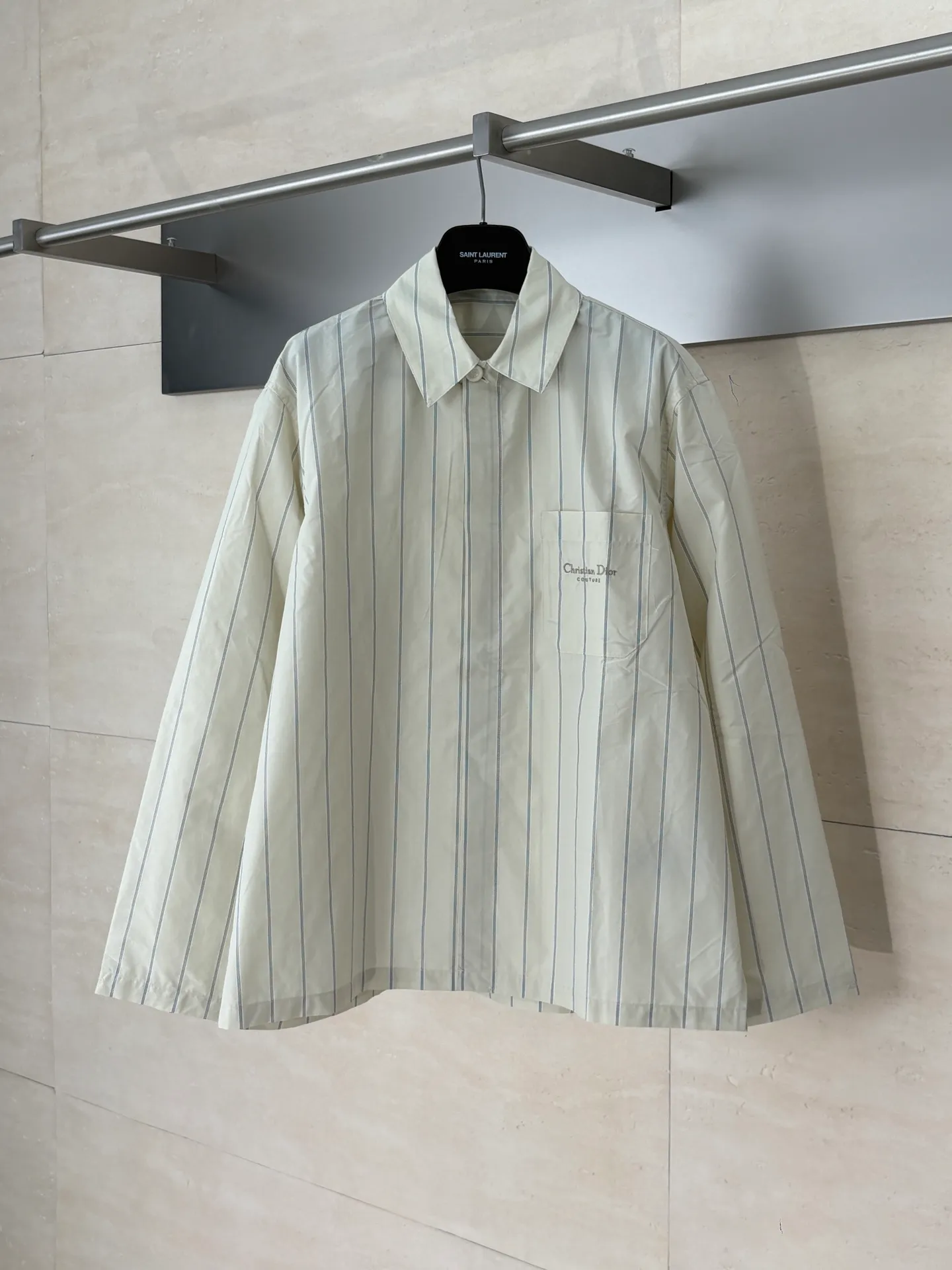 🅿️480 Dio*/Dior 25FW new autumn and winter knitted lapel long-sleeved shirt jacket, beige striped cotton blend fabric, Christian Dior Couture embroidery on the chest pocket, hidden button placket, brand logo mother-of-pearl buttons, straight hem silhouette Size: S/M/L/XL