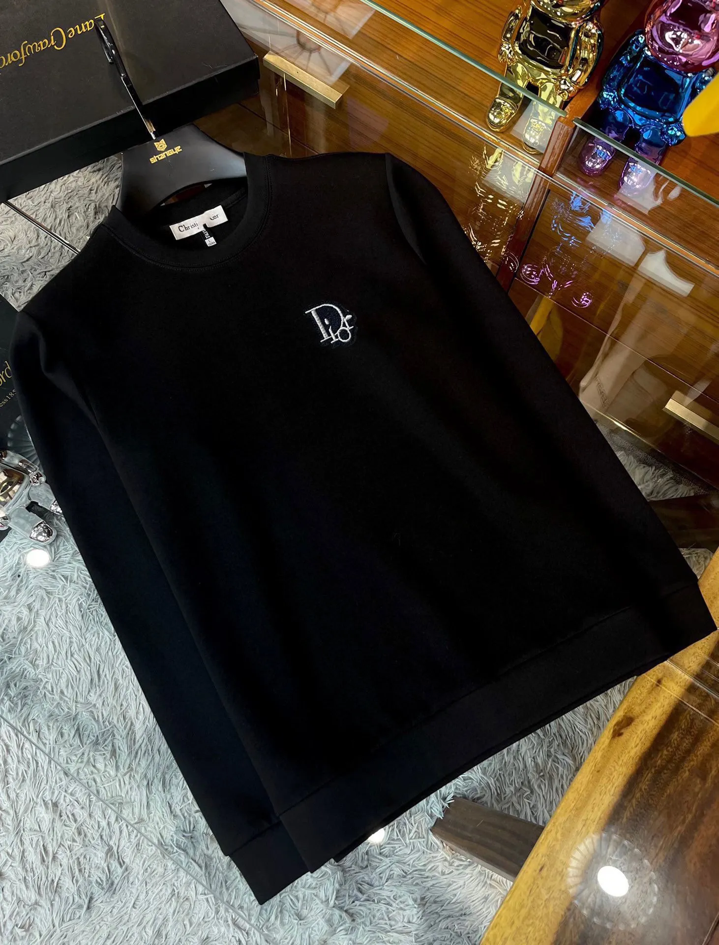 🅿️220 brand [DIOR Dior] (good news for fat people) 2025ss autumn latest long-sleeved round-neck sweatshirt, on sale simultaneously on the official website. Refreshing and breathable. Made of top Tencel Roman. Comfortable and soft. 3D three-dimensional clarity. Super fashion sense. Great for gifting and keeping for yourself. Size: M-5XL (can wear up to 220 pounds)