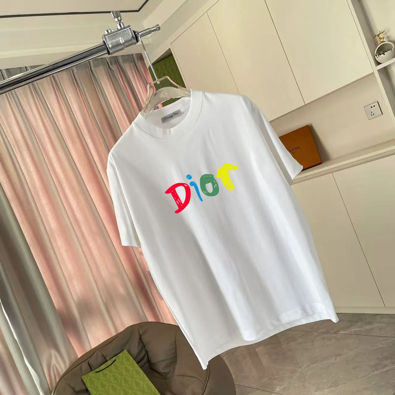 🅿️170 Dio Dior 2025 summer new style personalized letter logo printing short-sleeved T-shirt customized fabric 300g same style for men and women Color: black white pink lake green purple Size: S M L XL XXL five sizes