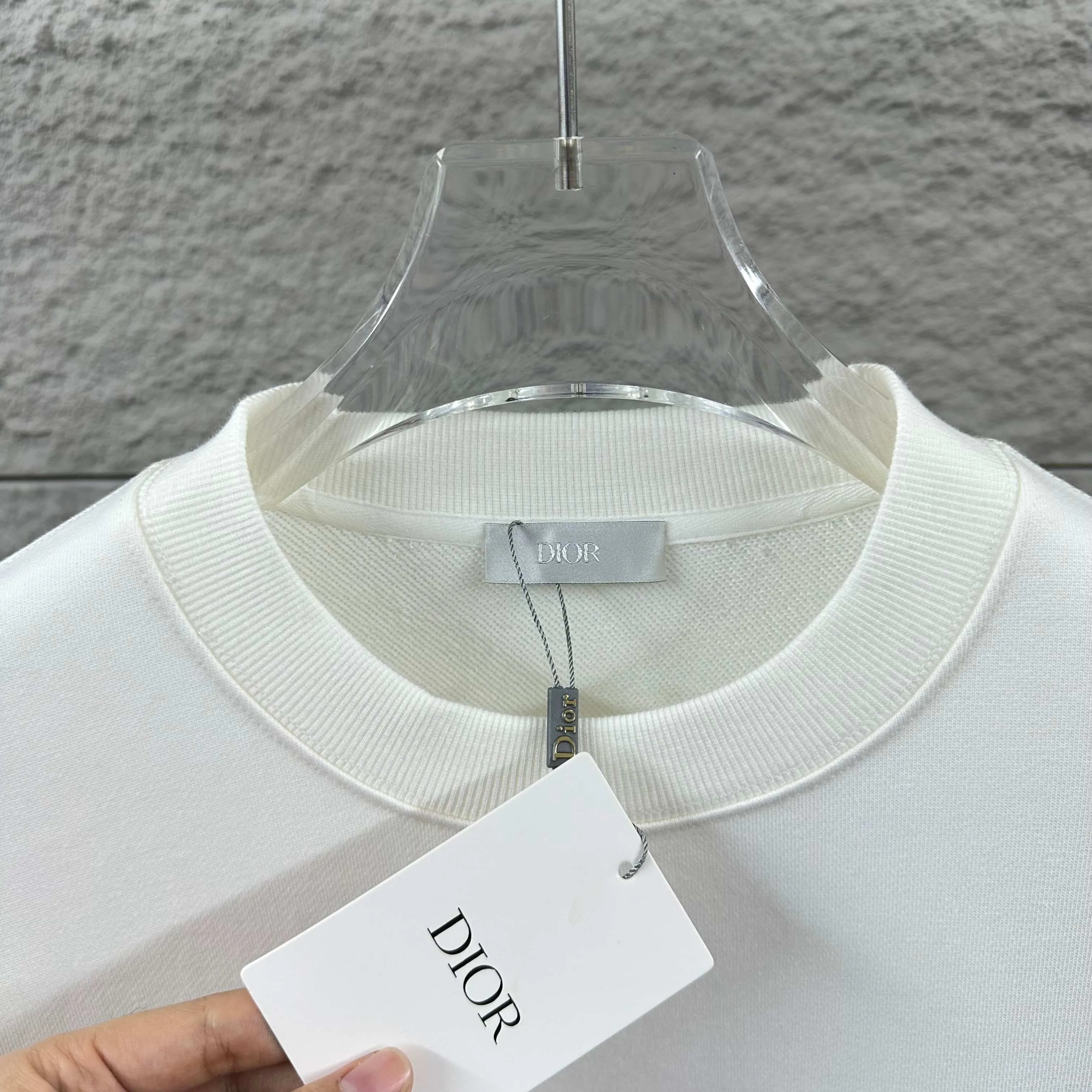 🅿️260 Dio* Christian Dior 2025 early autumn and winter new style, classic letter three-dimensional flocking technology + printing, simple and elegant, custom terry fabric, long-sleeved sweatshirt, same style for men and women, color: black, white, size: S (90-130 pounds) M (120-150 pounds) L (140-165 pounds) XL (160-180 pounds) XXL (180-210 pounds)