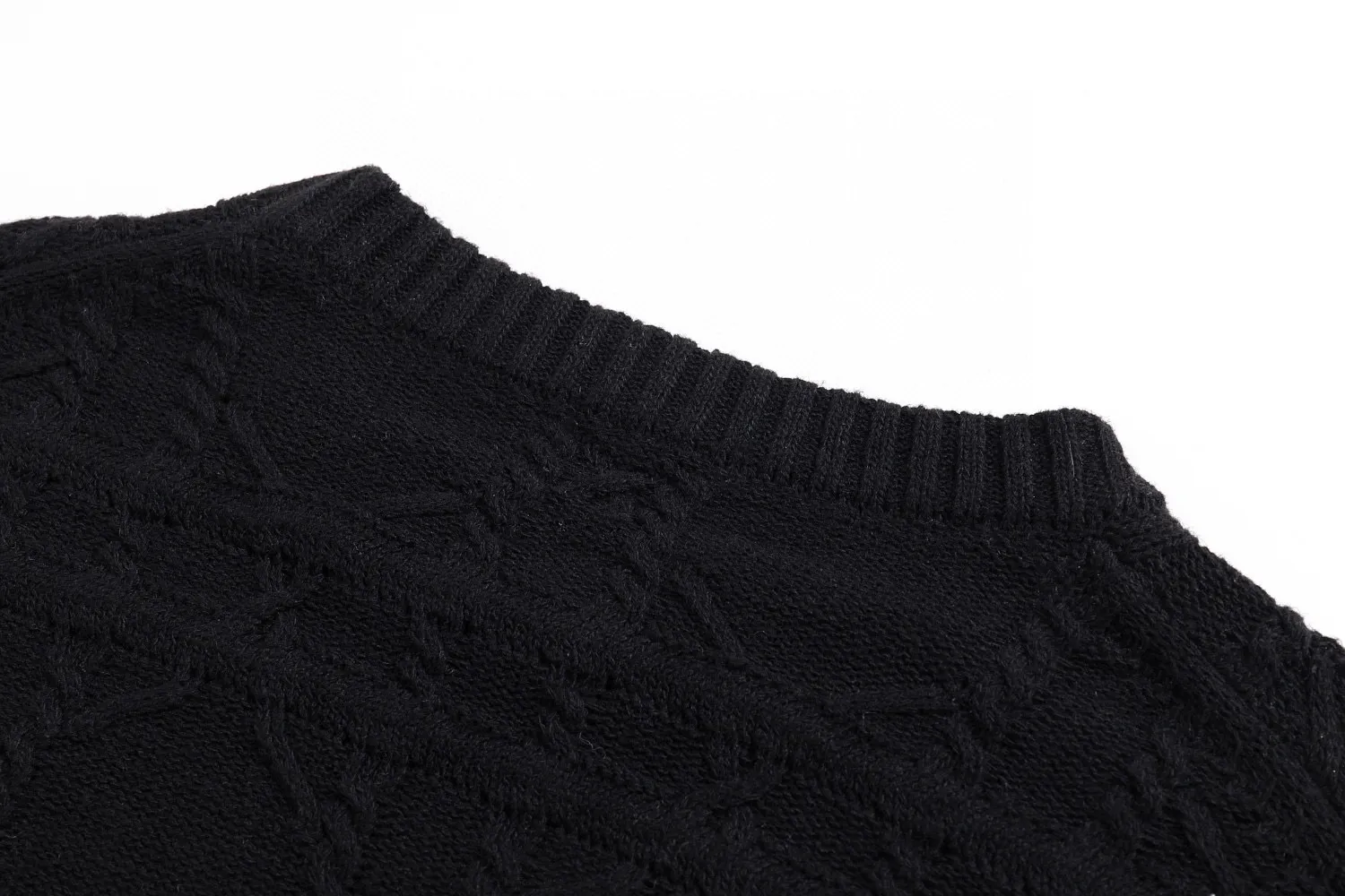 🅿️450 [Exclusive supply] CD cannage pattern cashmere crew neck sweater (black) Original purchase and development of 26,000, the fabric is made of 16-count cashmere blend, imported German (Stohl) 5 knitting machine, wool jacquard, wool fermentation wash, customized 1:1 trademark, hand washing is recommended (this product is woven from wool and is not easy to machine wash) Size: S-M-L-XL