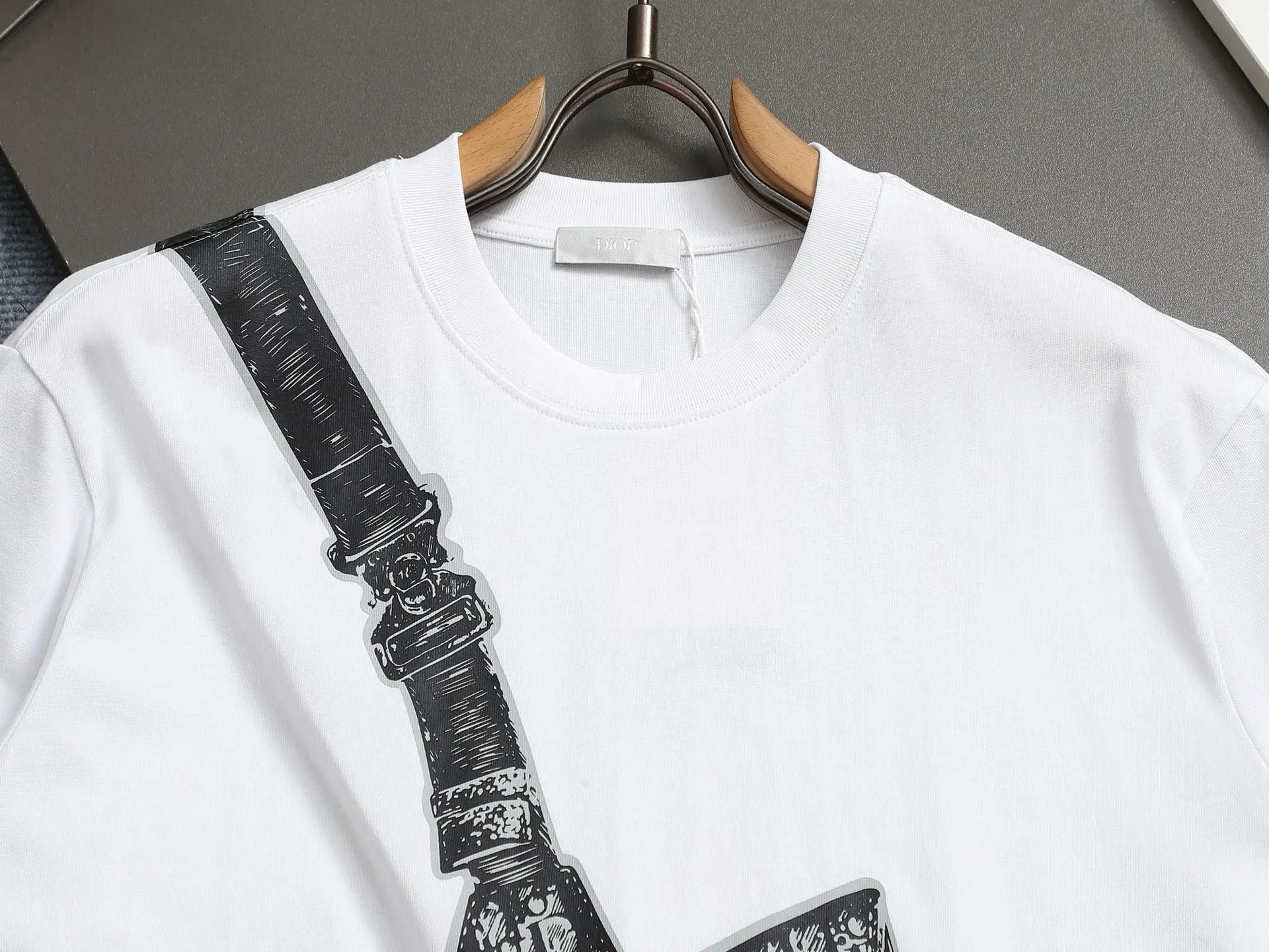 🅿️170 DIOR Dior 2025 SS spring and summer new short-sleeved T-shirt with letter embroidery design, made of 260g double-ply double yarn cotton fabric. The fabric has been washed and treated to make it more comfortable to the touch. Complete with three labels. Color: White Black Size: XS-L