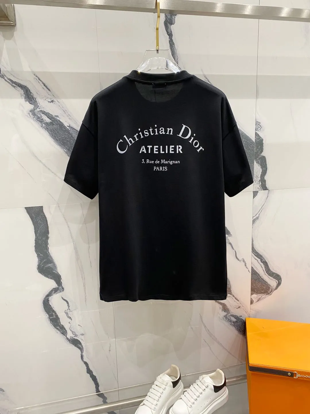 🅿️180 DIOR 260g round neck short-sleeved T-shirt with brand letter printed LOGO on the front and back, official synchronization, high version, high quality, fashionable personality, versatile trend, pure original quality, original fabric, tag, collar label, washed wheat, complete three labels, color: black, apricot, red. Size: XS-L