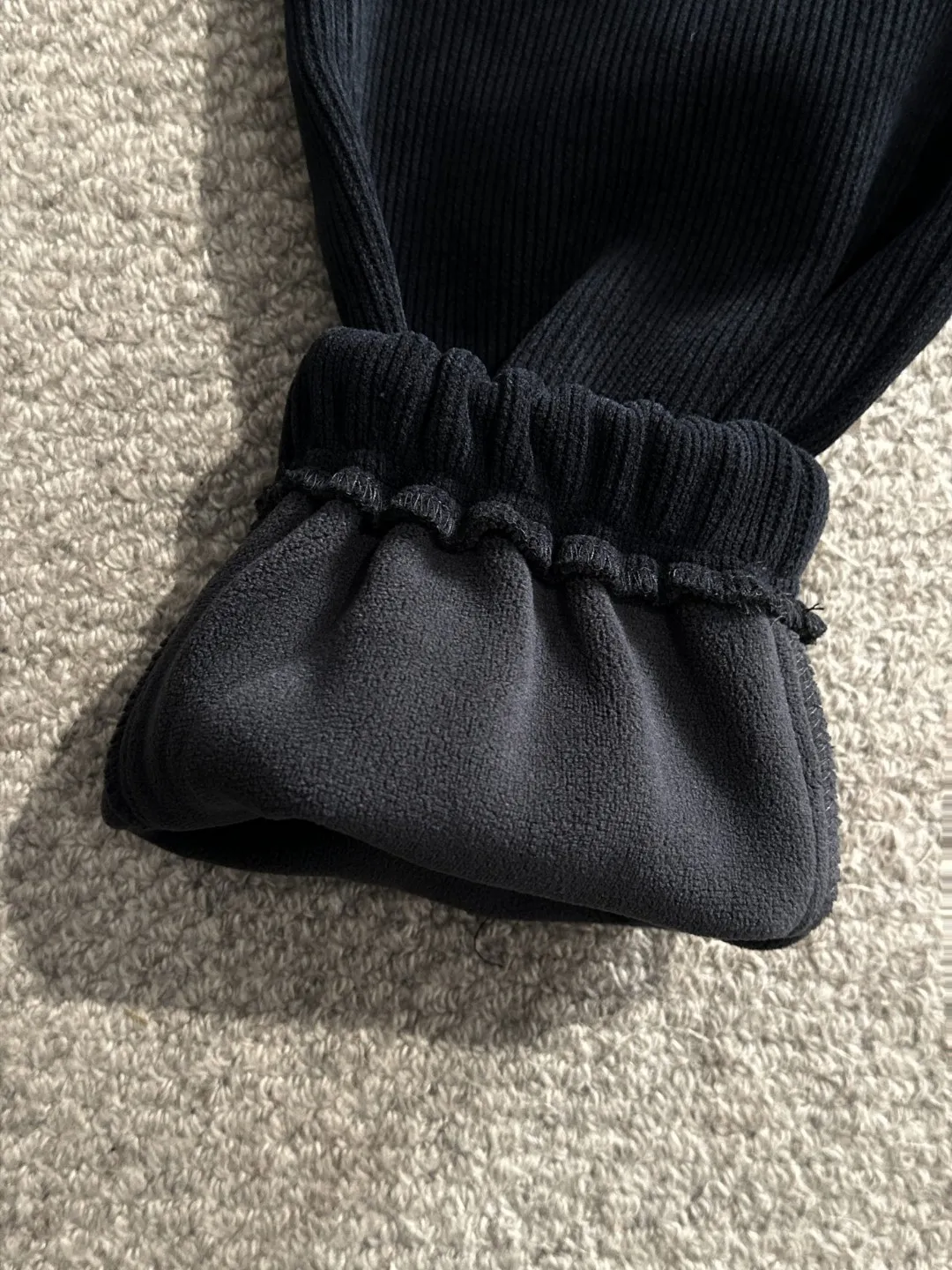 🅿️380 next day shipping Dior 2025 new early spring elastic band casual pants, thickened with velvet to keep warm. The custom-made fabrics at the counter are highly breathable and comfortable, with impeccable details and brand element design concepts, reflecting high quality. It feels delicate and soft! It presents a casual cut and the upper body shape is great! Size: M-4XL