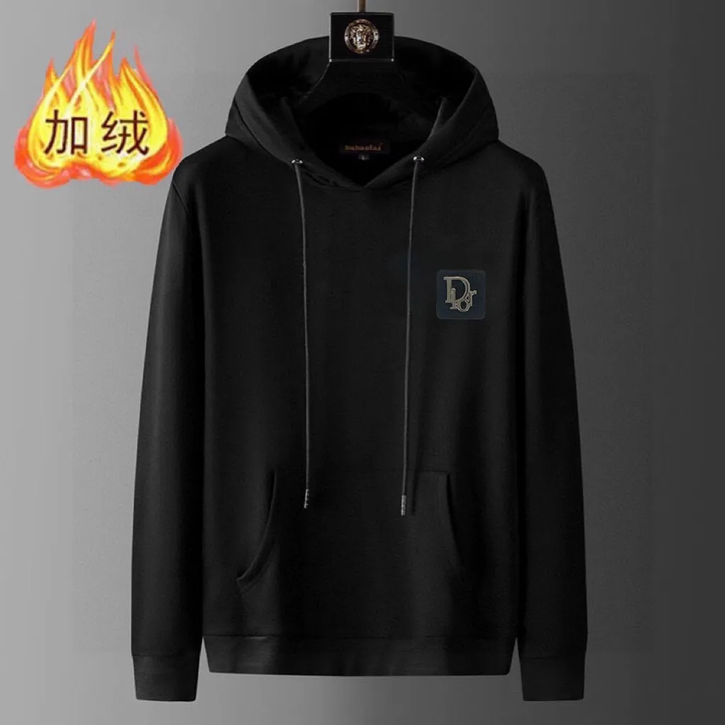 🅿️420 brand [DIOR Dior] (velvet and thickened) 2025 spring new product, celebrities' favorite fashion-flavored casual suit, clean and neat tailoring, full of urban style. It is made of high-quality custom-made fabrics, with excellent thermal insulation effect inside, soft and dry feel, and a crisp and stylish upper body effect. The three-dimensional cutting process and the pattern are all of high standards, and the silhouette version has the right benefits! It is not tight at all, and you feel good when you put it on. So many top-quality raw materials create high-end products with unparalleled value. It is the first choice for high-end fashion people. (Size: M-4XL can wear up to 200 pounds)