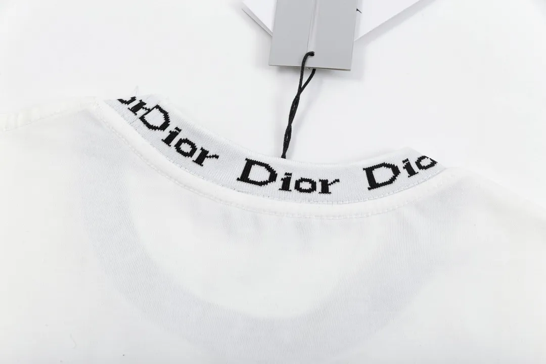 🅿️180 high version DIOR Dior 2025 early spring new style customized 310g double yarn pure cotton fabric letter logo collar chest flocking foam frame technology same style for men and women short-sleeved T-shirt Color: White Size: S-XL