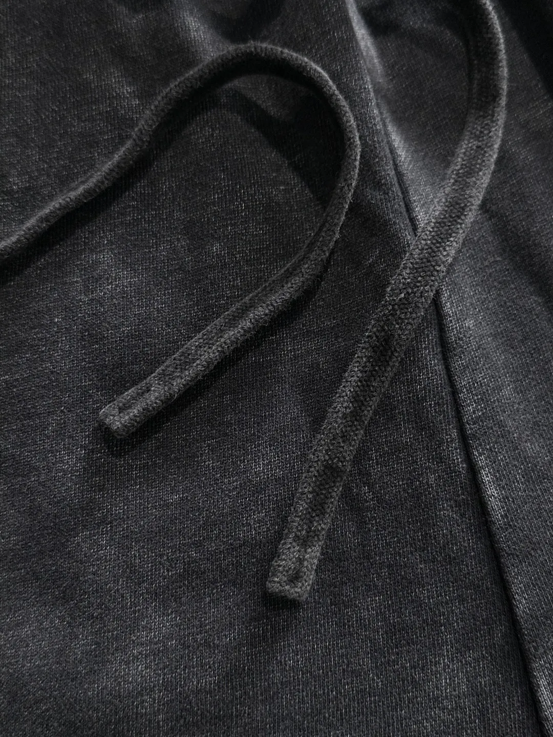 🅿️330 shipped next day, high-end goods DIOR/Dior 2025 spring and summer new elastic band casual solid color loose shorts, two needle stitches at the hem, fine and firm stitching, custom-made fabrics at the counter, high breathability and comfort, impeccable details, brand element design concept, reflecting high quality. It feels delicate and soft! It presents a casual cut and the upper body shape is great! Size: S-XXL