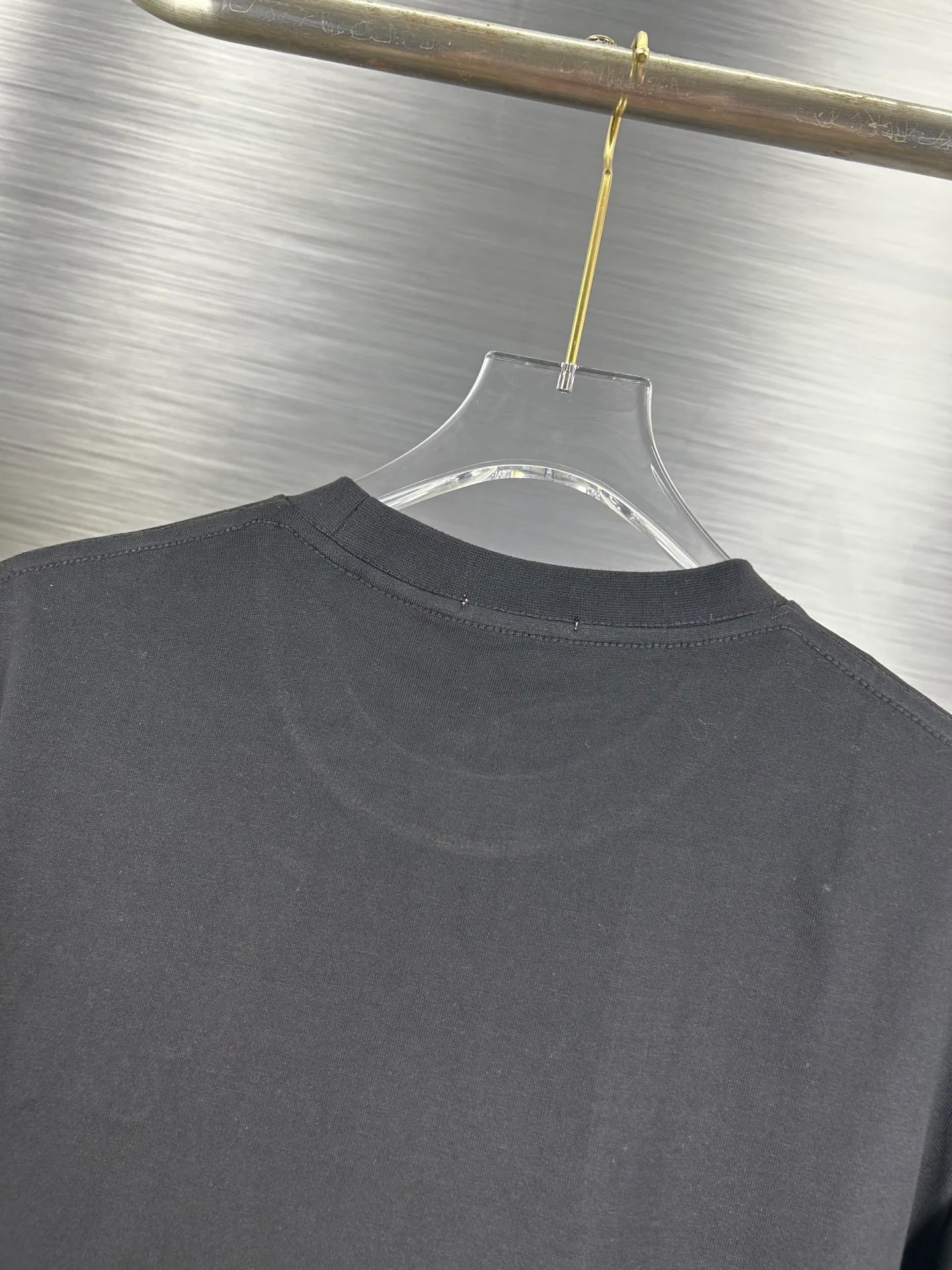 🅿️180 (high-end original specification version) Dior Year of the Snake Series New Series Classic logo short-sleeved T-shirt, cotton jersey round-neck T-shirt, made of 100% imported cotton! High-density imported embroidery➕digital direct-injection printing, extremely complex process, high-temperature dyeing, and custom-made! Complete three standards, same style for men and women. Size: S M L XL