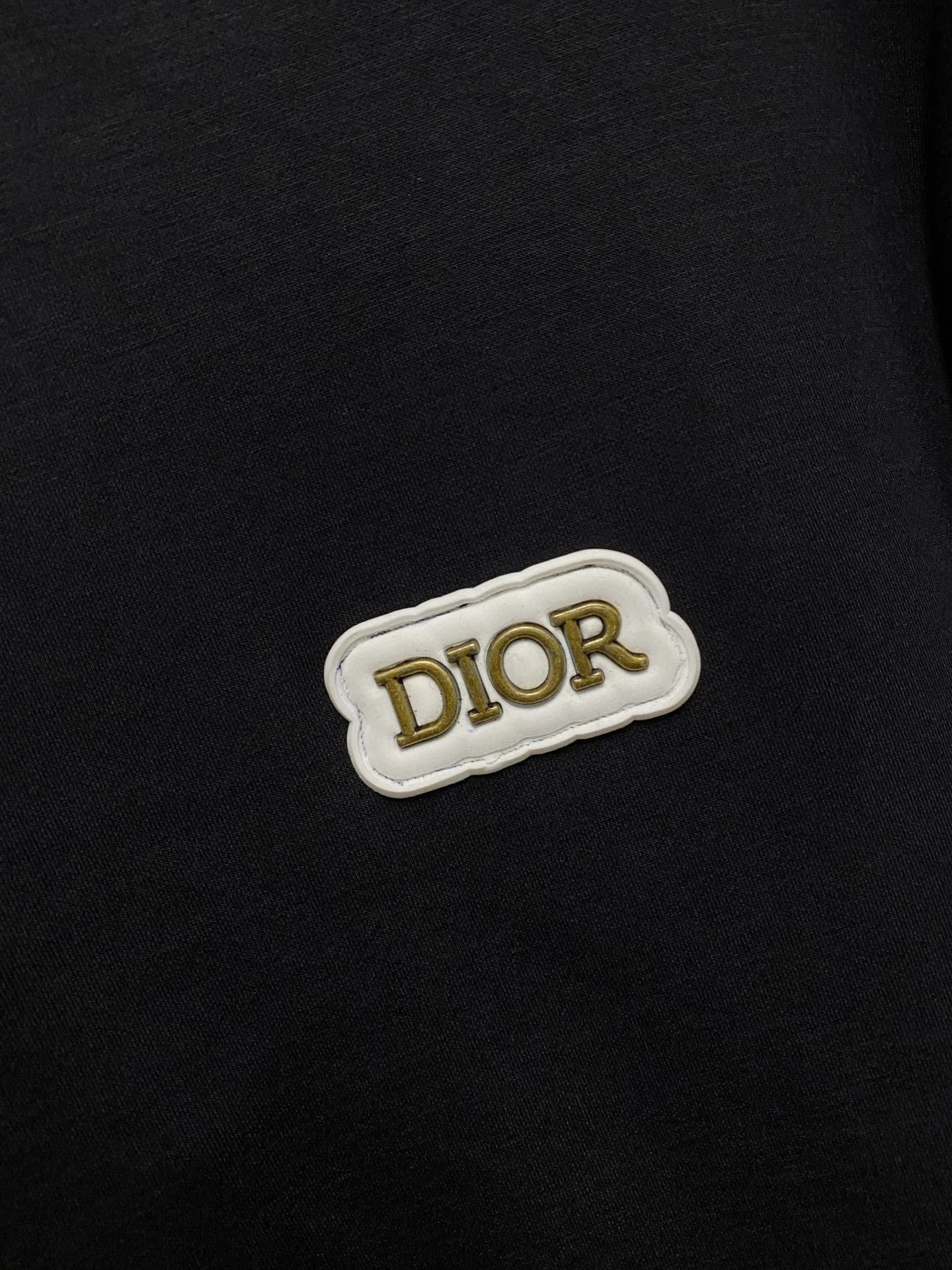 🅿️720 [DIOR Dior] Hot-selling suit is coming. Focus on the original version of the official website. 2025 new hot-selling cardigan and sweatshirt suit. The original order is the best 🇭🇰. It is the meticulous work of top designers for a fitting and perfect upper body effect. All-natural high-quality Tencel Roman cotton 100%, close-fitting comfort, noble and elegant! Original hardware embodies elegance and nobility! Counter size: M-3XL (maximum wear up to 190 pounds)