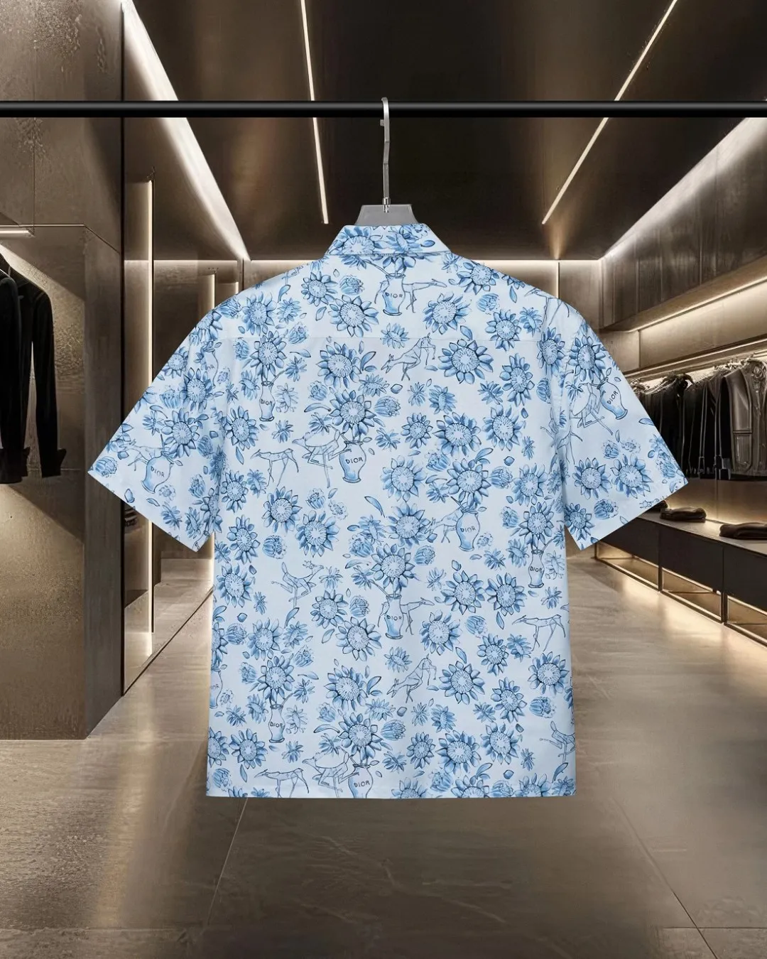 🅿️296 DIOR Dior 🔥The most popular model is coming. The joint model is fully printed with sun flowers and LGOO barrage digital printing short-sleeved shirt. 2025ss official website new short-sleeved shirt, exquisitely printed logo, high-end version, customized fabrics at the counter. Highly breathable and comfortable, exquisitely crafted, with impeccable detail processing, ✅customized logo engraved buttons, complete with three labels. Brand element design concept reflects high quality. It feels delicate and soft! It presents a casual cut and the upper body shape is great! 🐍Size: M-XXL