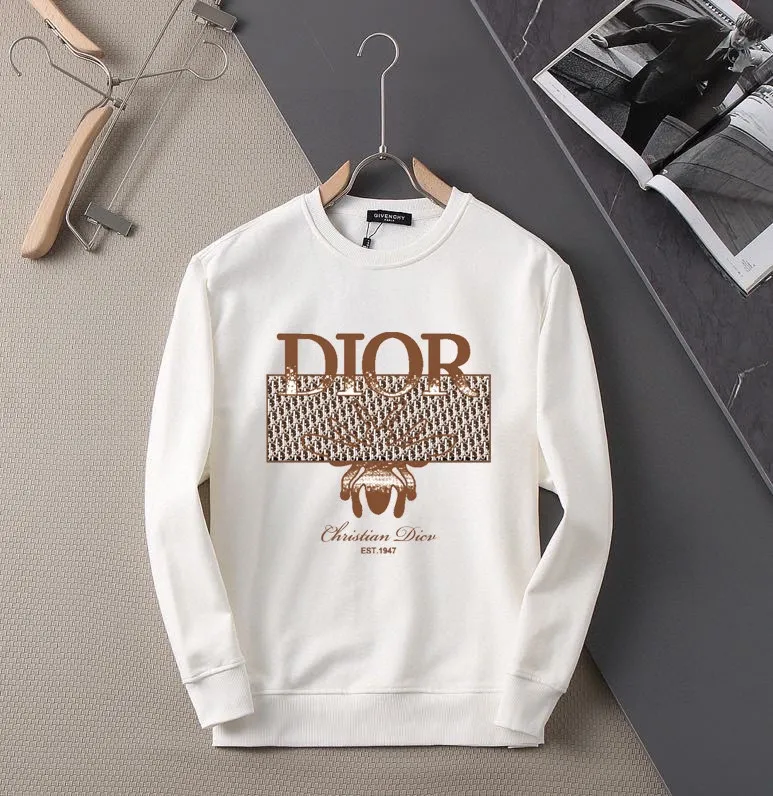 🅿️220 brand [DIOR Dior] (good news for fat people) 2025ss autumn latest long-sleeved round-neck sweatshirt, on sale simultaneously on the official website. Refreshing and breathable. Made of top Tencel Roman. Comfortable and soft. 3D three-dimensional clarity. Super fashion sense. Great for gifting and keeping for yourself. Size: M-5XL (can wear up to 220 pounds)