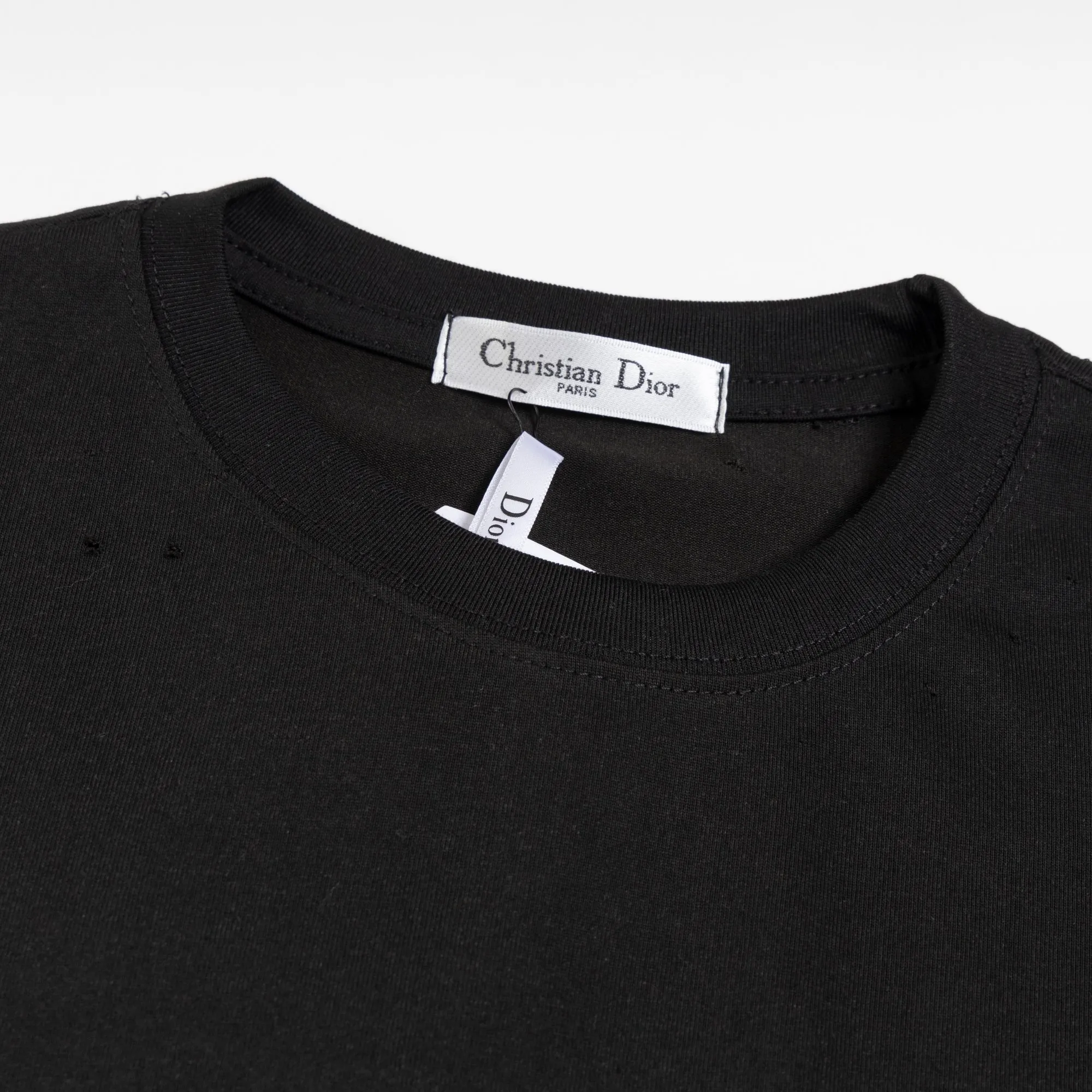 🅿️170 Style No. S0 DIOR Dior lettering shabby printed round neck short sleeves on the front and back, direct-injection printing, small holes, full package, complete with three labels, original matching accessories 1:1, main mark process, very high-end, has been pre-shrunk at high temperature, not easy to deform after repeated washing, pure cotton 280 grams, high gram weight, 32 count double yarn, no pilling, no fading, comfortable and breathable, matched with 1x1 thread in the same cylinder, oversize loose version Can wear up to 220 pounds Color: black white Size: XS-L