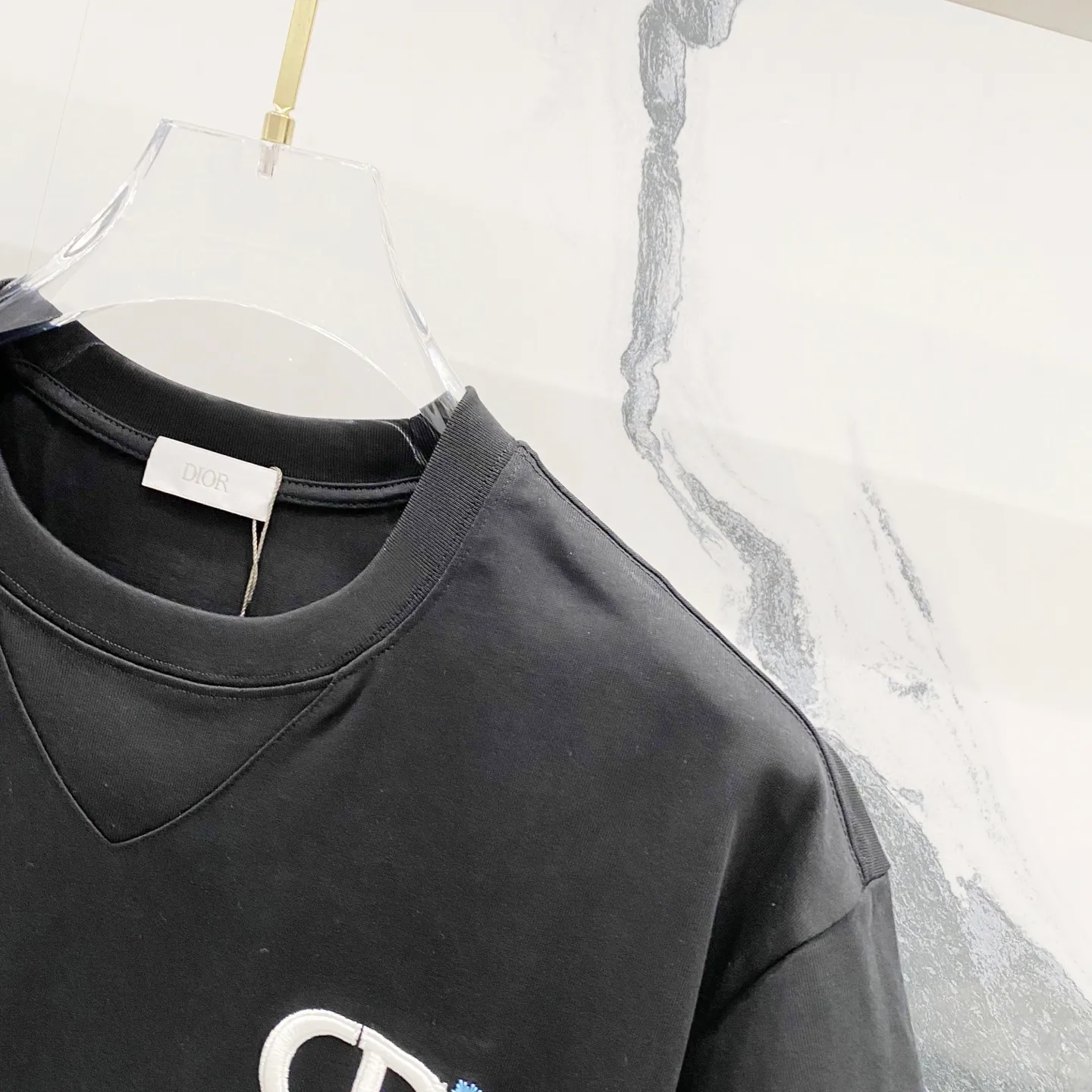 🅿️200 DIOR 320g round neck short-sleeved T-shirt, simple floral CD letter small label embroidery🪡LOGO logo, official synchronization, 1:1 original mold opening, fashionable personality, versatile trend, pure original quality, original washed fabric, tag, collar label, washed wheat, complete three standards, color: black, white. Size: S-XL
