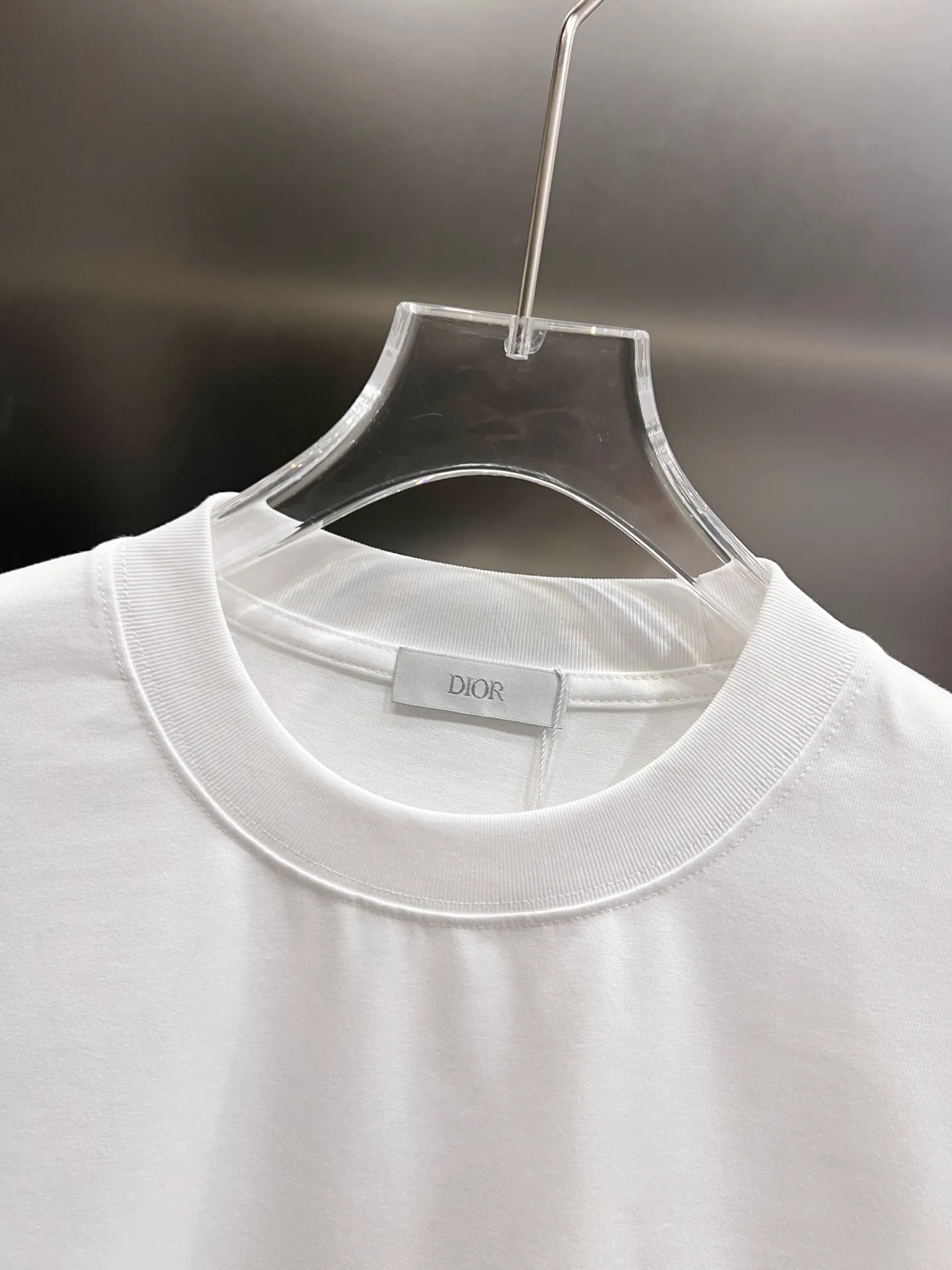 🅿️190 Dio* Dior 2025 autumn and winter new style Classic letter three-dimensional patchwork technology Simple and elegant Customized double yarn plain cotton fabric Short-sleeved T-shirt Same style for men and women Size S M L XL XXL Five sizes black white