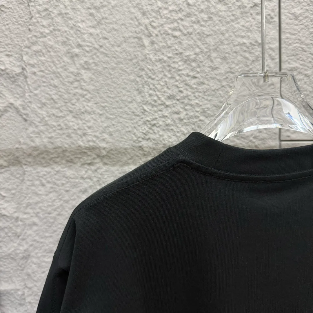 🅿️180 Dio*Dior* 2025 Spring and Summer Style Blue letters printed personalized logo Customized double yarn plain cotton fabric Short-sleeved T-shirt Uniform for men and women Color: White Black Light Blue Size: S (90-130 catties) M (120-150 catties) L (140-165 catties) XL (160-180 catties) XXL (180-210 pounds)