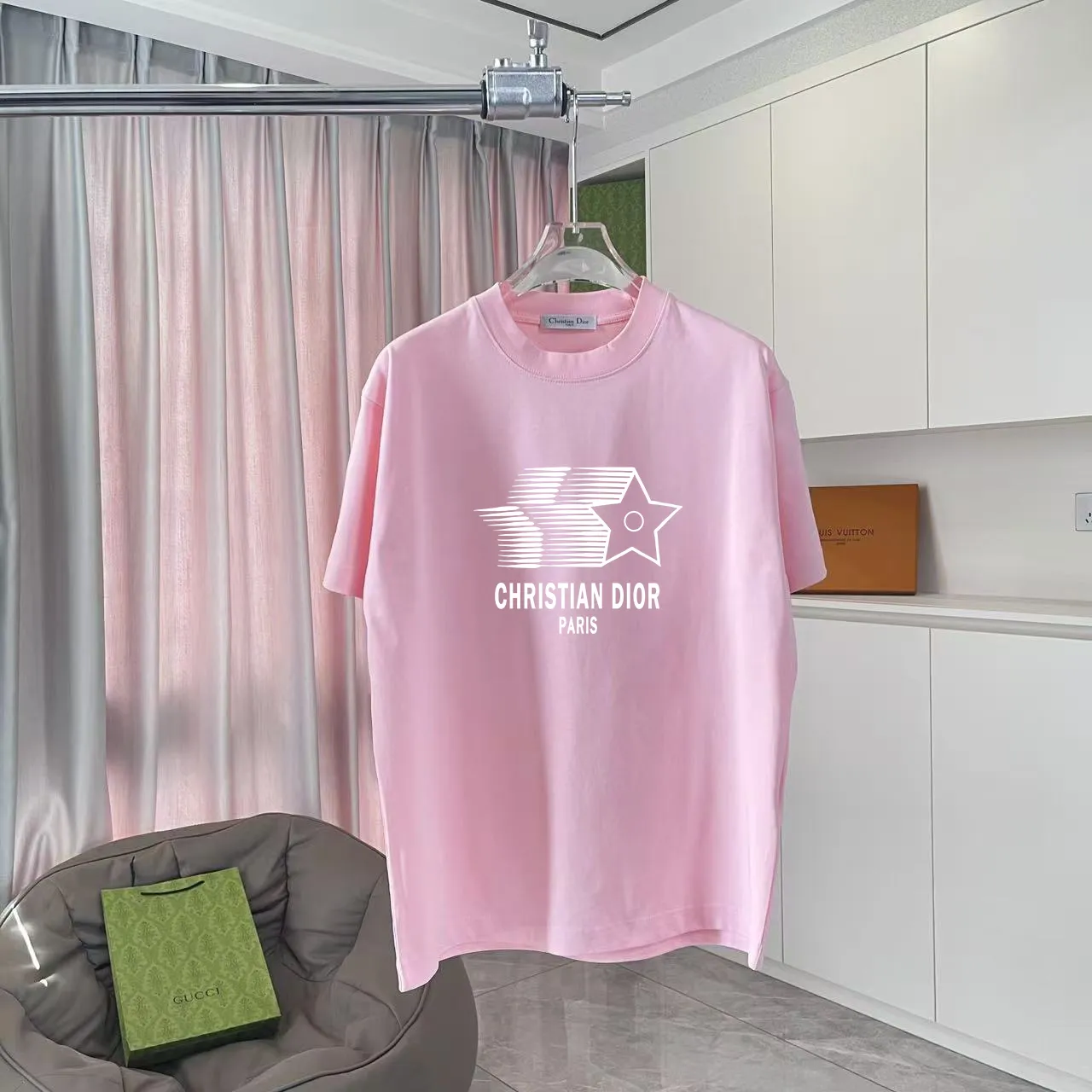 🅿️170 Dio Dior 2025 summer new style Personalized letter logo printing Short-sleeved T-shirt Customized fabric 300g Same style for men and women Color: Black White Pink Lake Green Size: S M L XL XXL Five codes​
