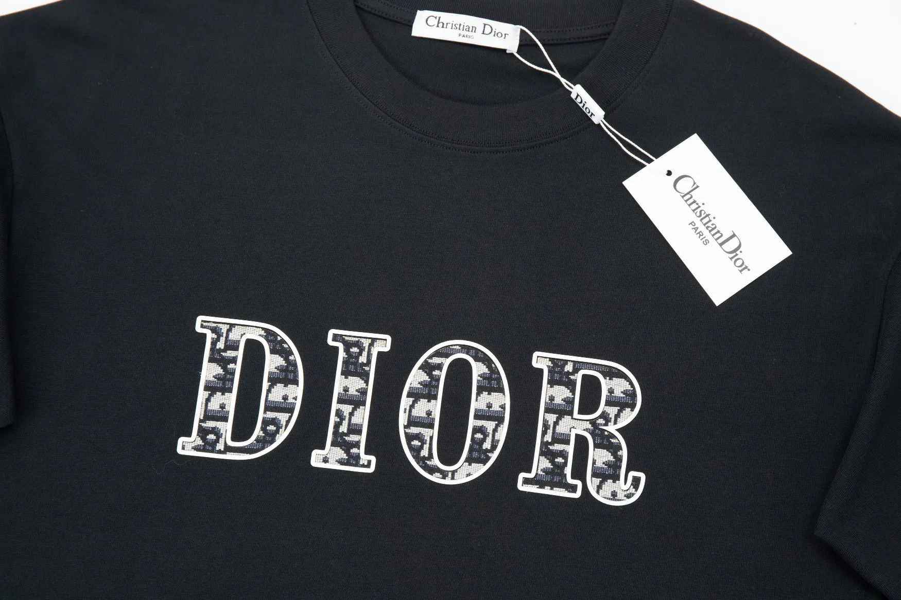 🅿️210 High quality ✨DIO✨🆕Classic logo letter pattern short sleeves. Official website synchronization, pure cotton fabric at the counter! Comfortable against the skin, durable and easy to wear, classic and simple logo design, meticulous original craftsmanship, customized 290G same vat dyed fabric, very comfortable to the touch, latest brick cabinet synchronization, OS off-shoulder version, fashionable and personalized, super versatile and good-looking, very suitable for both men and women, must-have style, tag, collar label, washed wheat, three complete labels, black, white, green, blue 4️⃣ S M L XL
