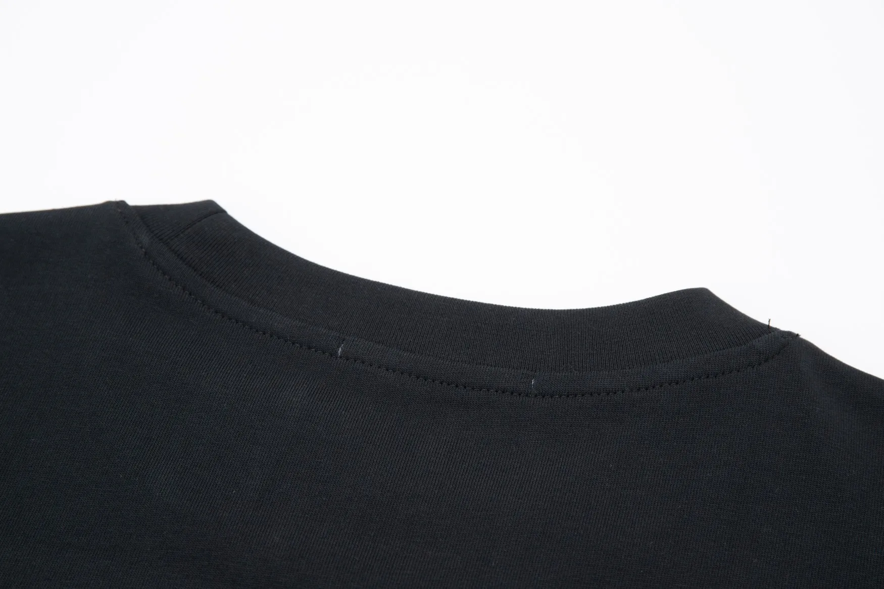 🅿️210 High quality ✨DIO✨🆕Classic logo letter pattern short sleeves. Official website synchronization, pure cotton fabric at the counter! Comfortable against the skin, durable and easy to wear, classic and simple logo design, meticulous original craftsmanship, customized 290G same vat dyed fabric, very comfortable to the touch, latest brick cabinet synchronization, OS off-shoulder version, fashionable and personalized, super versatile and good-looking, very suitable for both men and women, must-have style, tag, collar label, washed wheat, three complete labels, black, white, green, blue 4️⃣ S M L XL