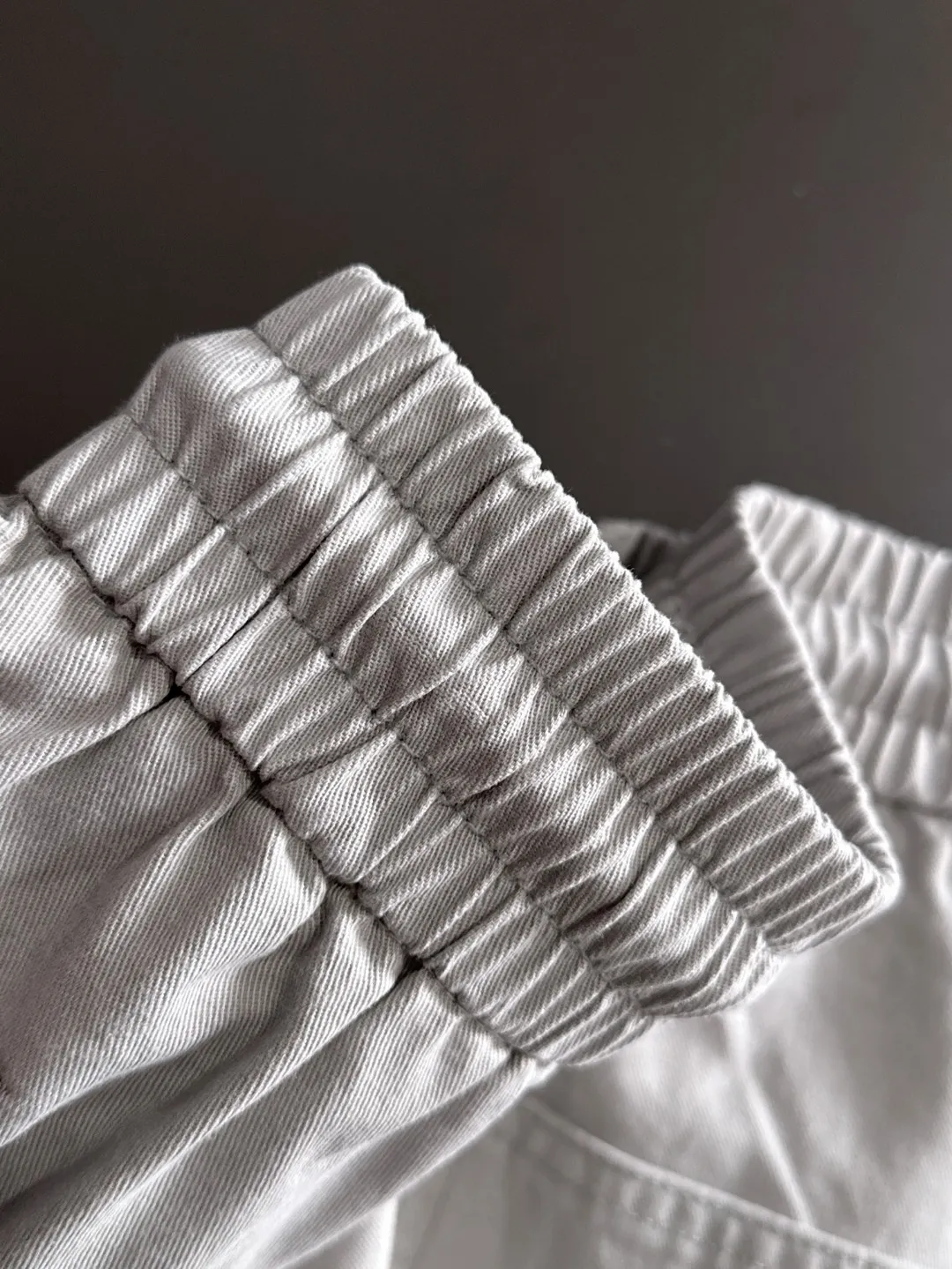 🅿️400 next day shipping Dior 2025 spring and summer new elastic band casual pants, thin counter custom fabrics, high breathability and comfort, impeccable details, brand element design concept, reflecting high quality. It feels delicate and soft! It presents a casual cut and the upper body shape is great! Size: M-4XL