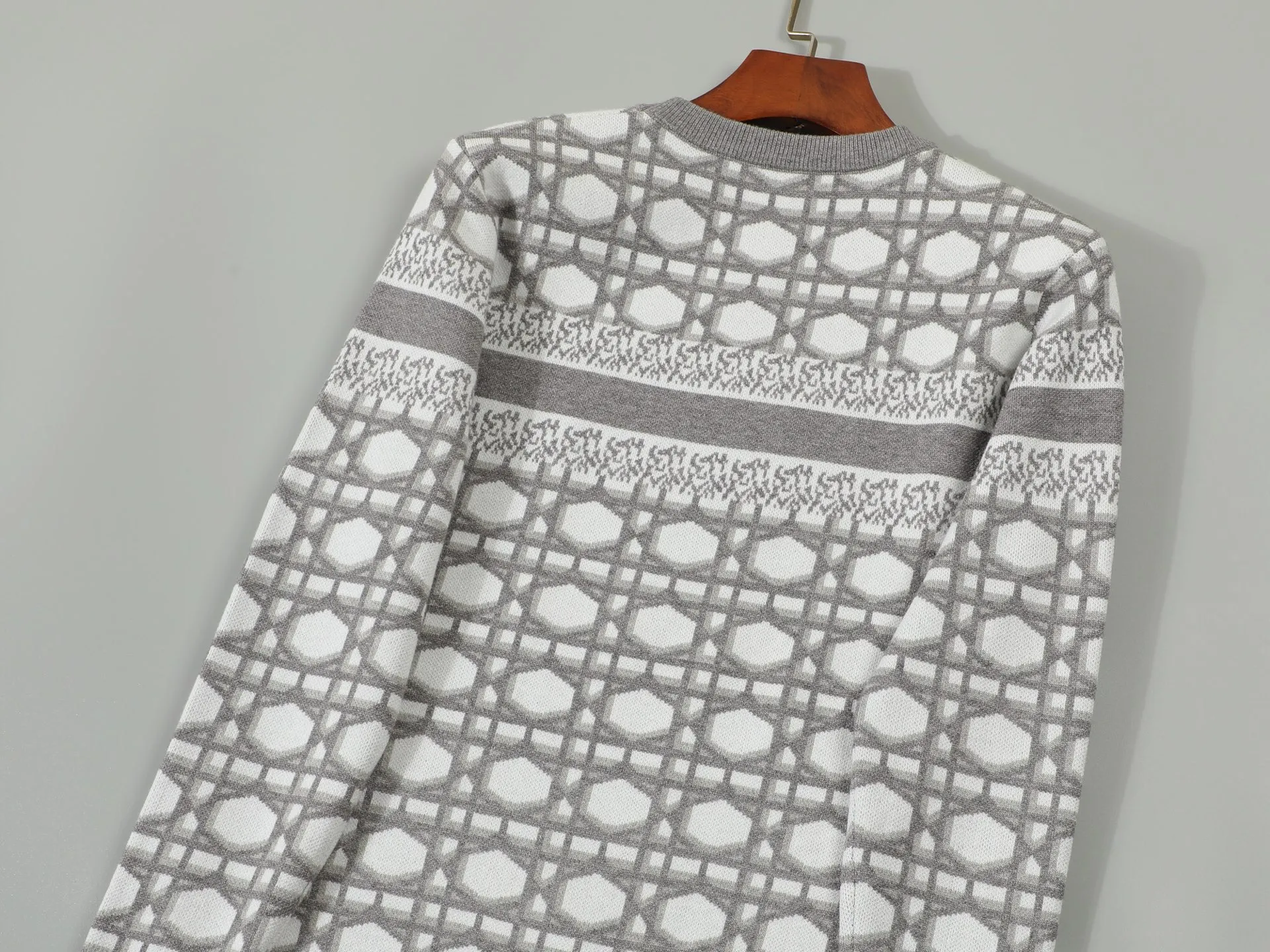 🅿️250 DIO•R, sweater, style number M2246#, size: M-XXXL, fabric: Modal. Anti-pilling, color: gray