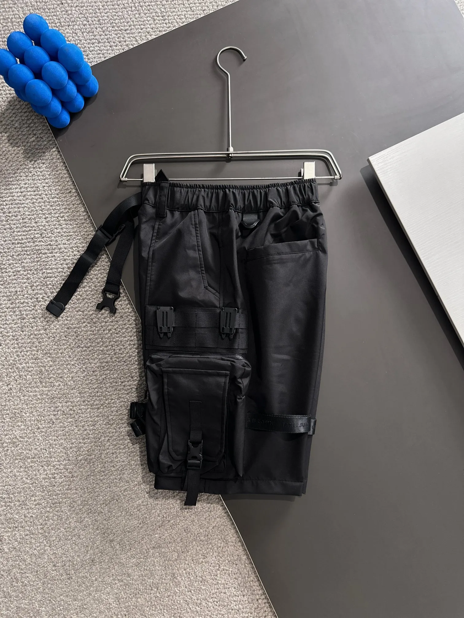 🅿️360 next day shipping Dior Dior Heavy Industry Design Functional Workwear 2025 Men's Summer Multi-Pocket Paratrooper Pants Loose Sports Five-Fifth Pants Trendy Heavy Industry Medium Pants Size M-3XL