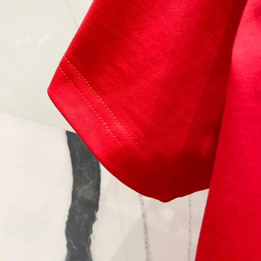 🅿️180 DIOR 260g round neck short-sleeved T-shirt, color block embroidery🪡letter LOGO design logo, official synchronization, high version, high quality, fashionable personality, versatile trend, pure original quality, original fabric, tag, collar label, washed wheat, complete three standards, color: black, white, red. Size: XS-L