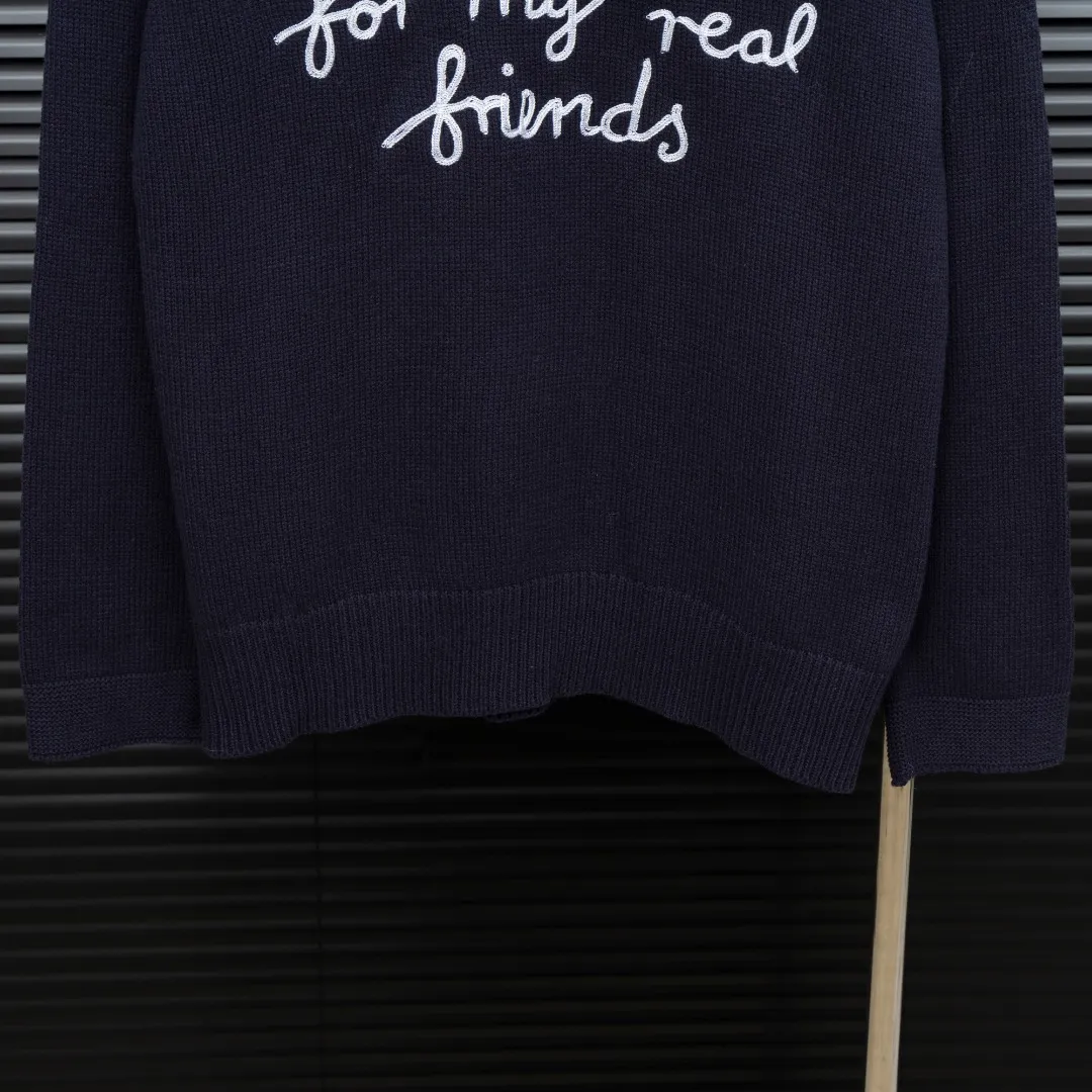 🅿️330 Style: DIOR hand-painted graffiti knitted long-sleeved sweater Size: S-XXL Fabric: Wool blend Accessories: Full set of customized original accessories No gender distinction, same style for men and women