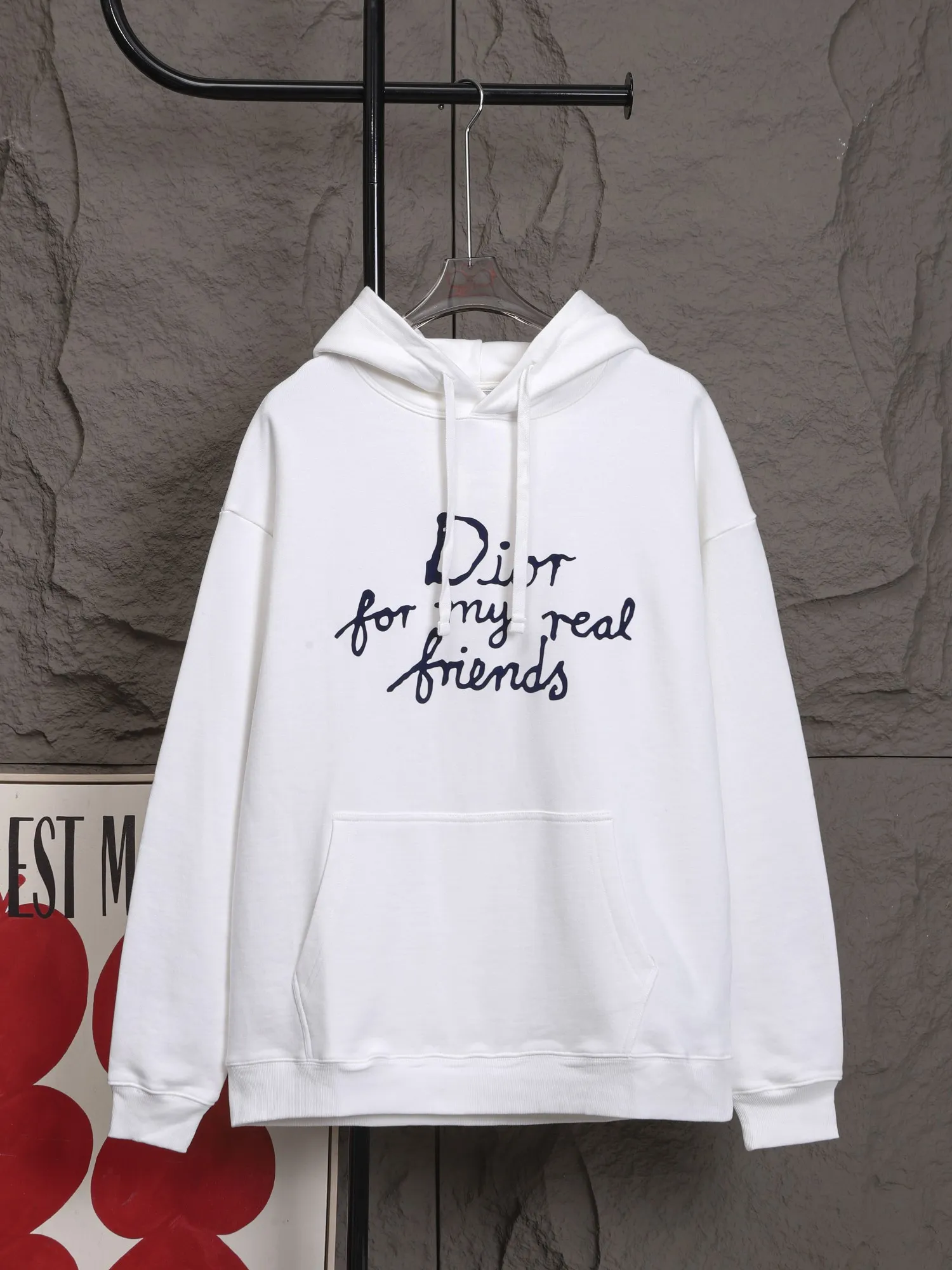 🅿️320 High quality new Dior hooded sweatshirt model number B31 * Made of 450 custom-woven and dyed high-gram weight tripe pure cotton sweatshirt fabric. The fabric feels thick and has a certain sense of self-weight. The bottom has a dense and rough terry texture. It is close to the skin and has excellent warmth retention. You will not feel any discomfort at all! *The color on the front chest is clear, with Selling's obvious logo added, and the lines are smooth and smooth without falling off and deforming when washed *This design is based on classics and simply and clearly shows the brand's high-end luxury identity. Same style for men and women 𝐂𝐎𝐋𝐎𝐔𝐑: black, white blue 𝐒𝐈𝐙𝐄: S- xl