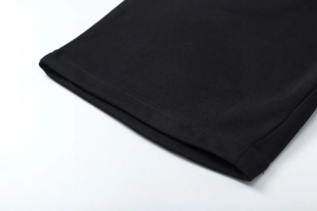 🅿️200 DIOR Dior classic hot style light luxury CD printed letter logo essential for daily commuting for men and women casual shorts ·Customized terry fabric ·Elastic + drawstring adjustable waist ·Waist label hangtag and three wash marks complete Color: Black Size: XS S M L