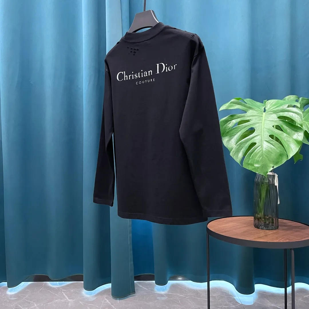 🅿️230 (heavy high version) Dior➡️Dior 24ss hole series printed logo long-sleeved T-shirt, high weight, impeccable details, highly classy and luxurious, casual and loose-shouldered cut. Size：S-XL